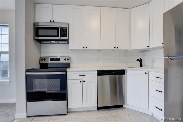 155 S Sable Boulevard Unit: S26