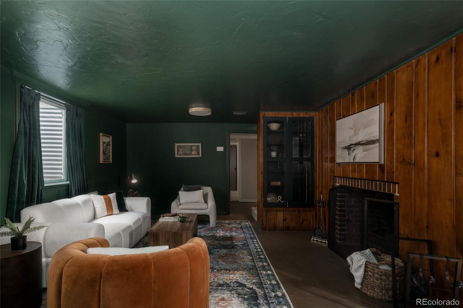 16 Lakewood Heights Drive