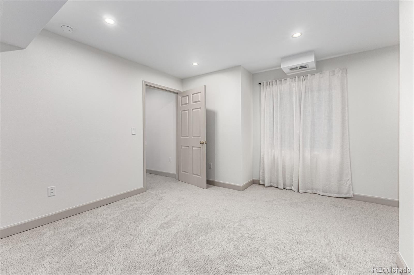 11891 W Stanford Place