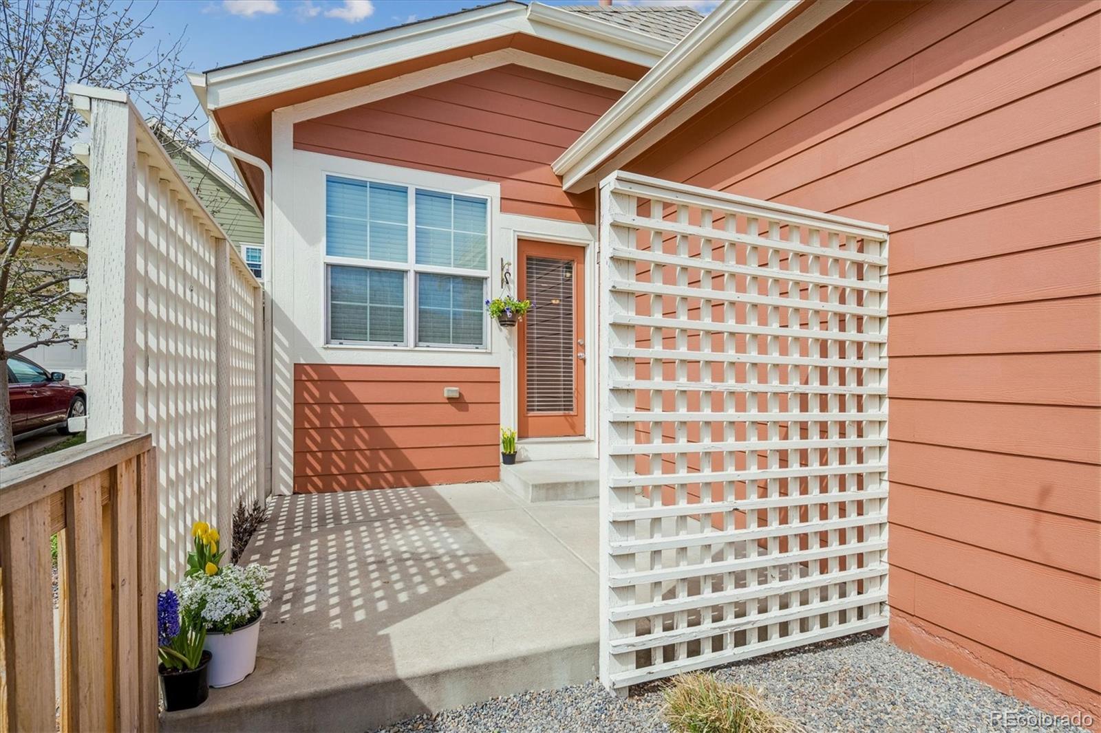 3722 Red Deer Trail