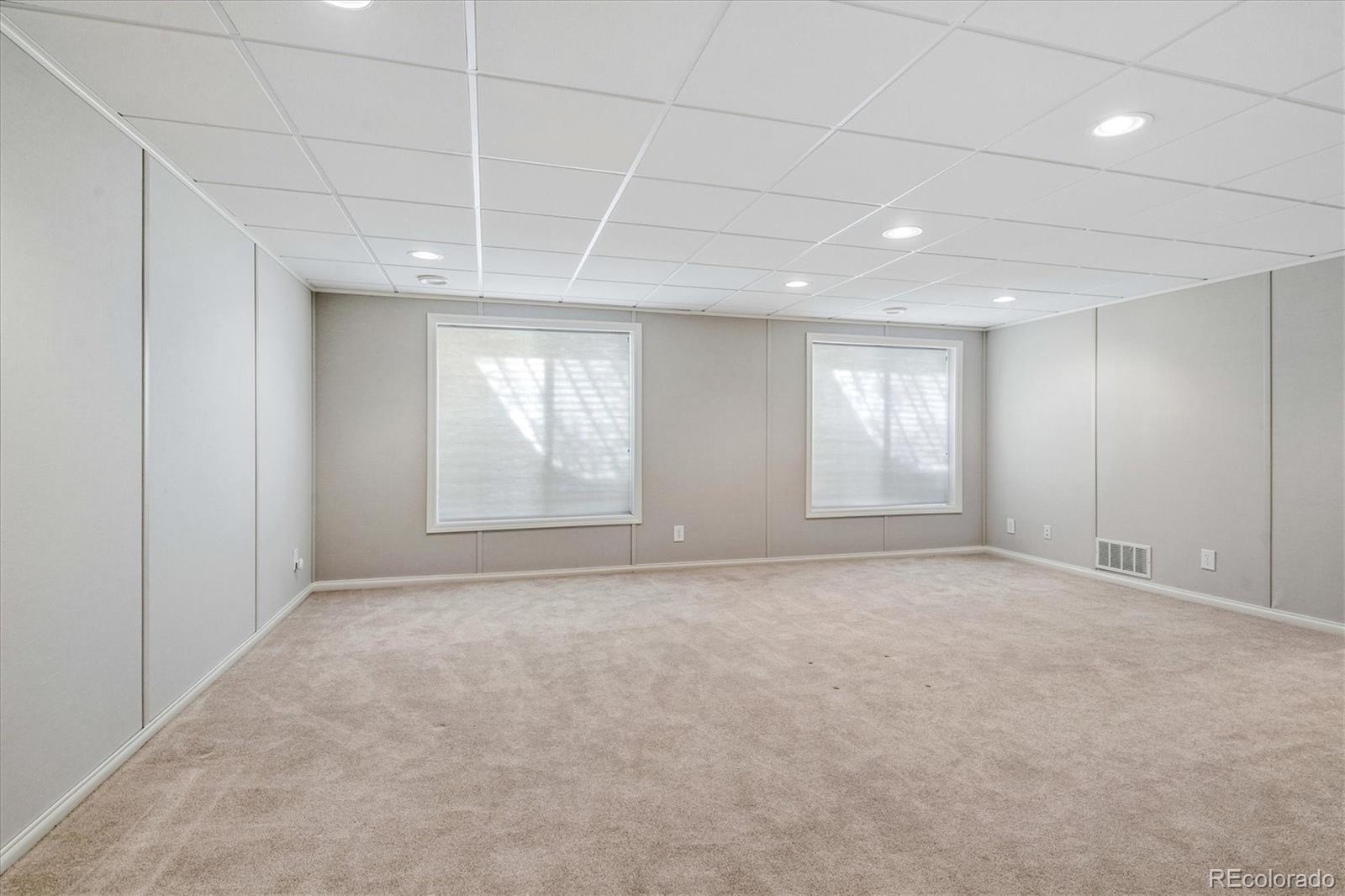 3722 Red Deer Trail