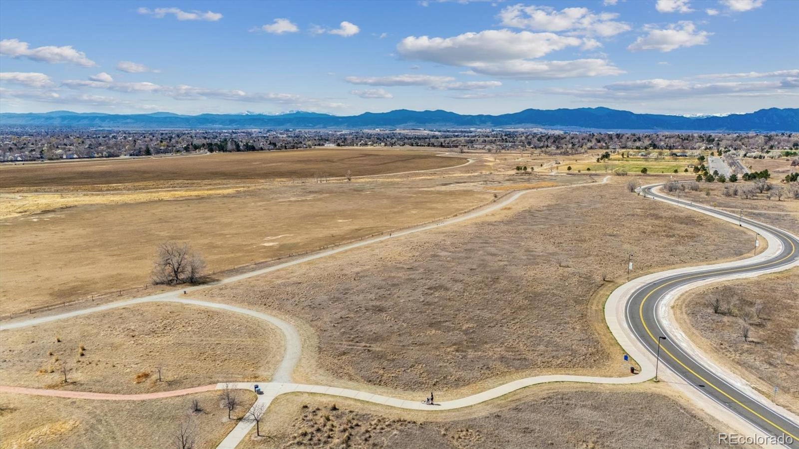3722 Red Deer Trail