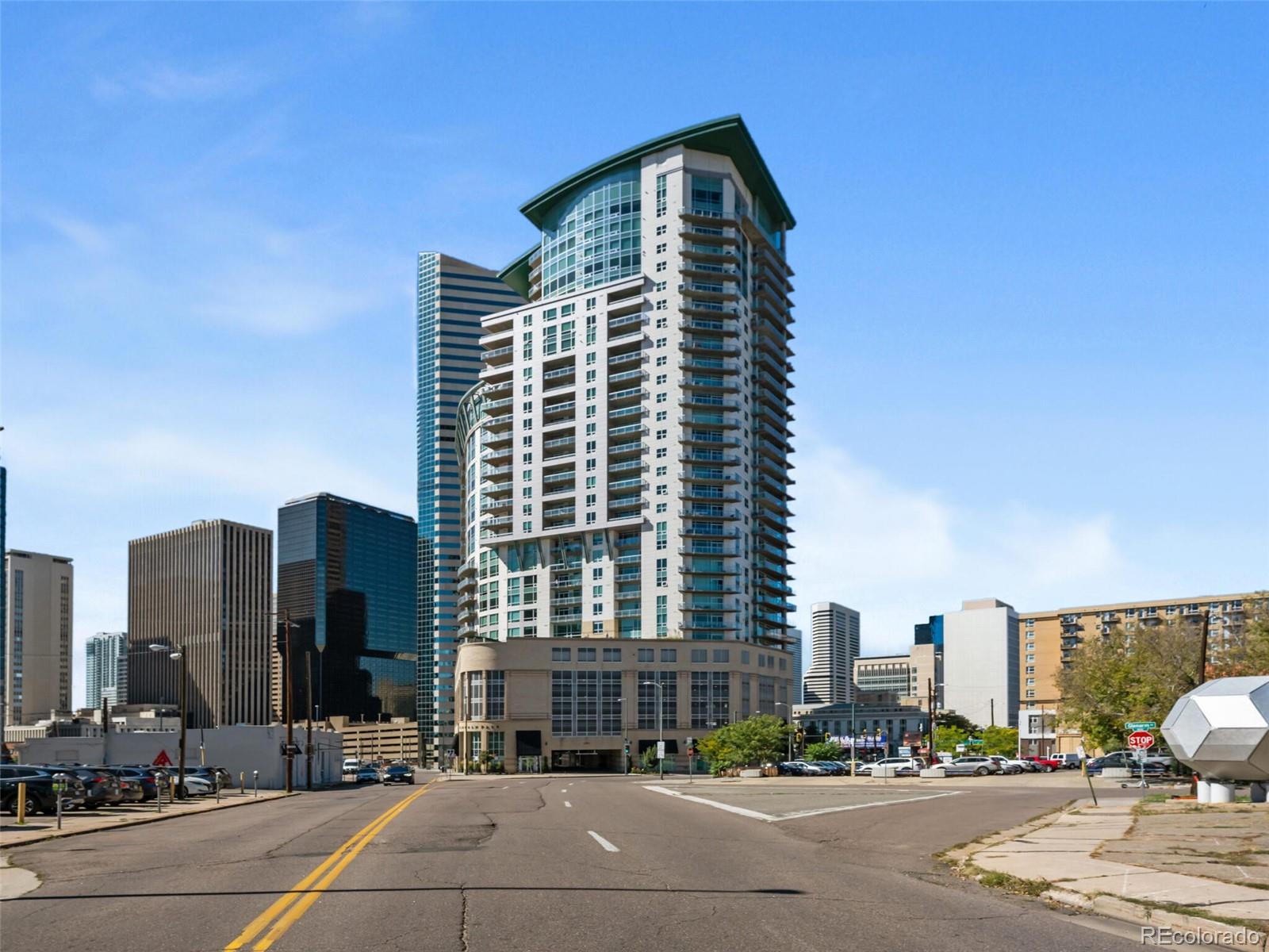 2001 Lincoln Street Unit: 920