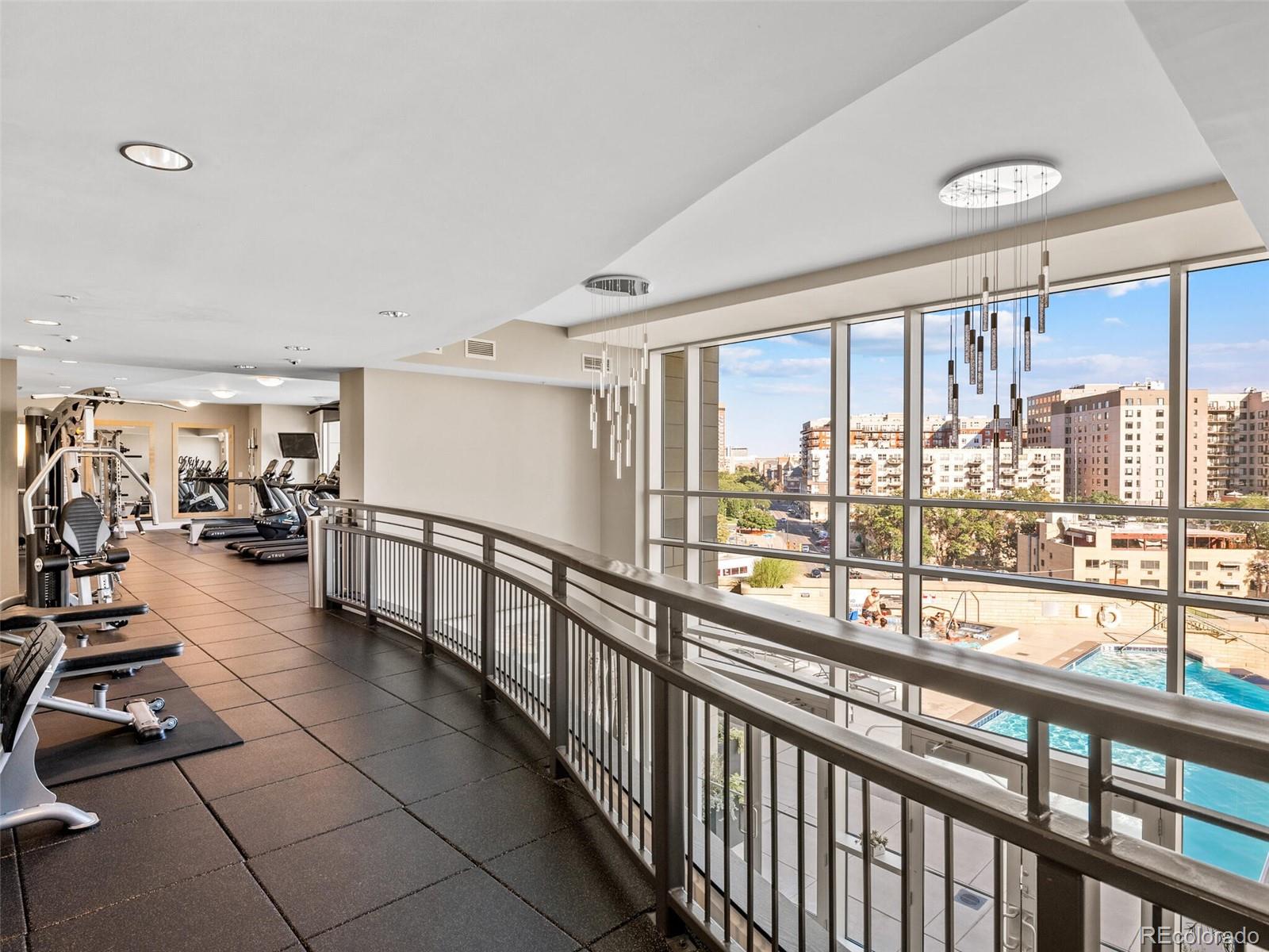 2001 Lincoln Street Unit: 920