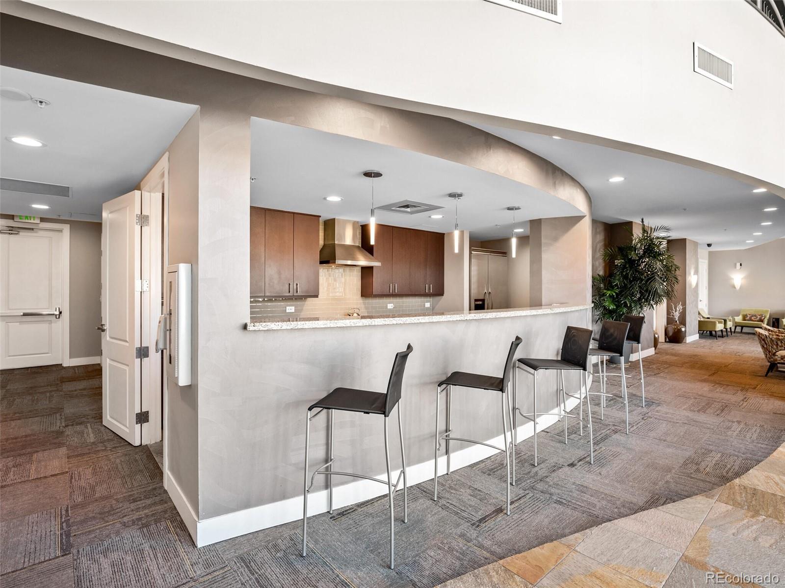 2001 Lincoln Street Unit: 920