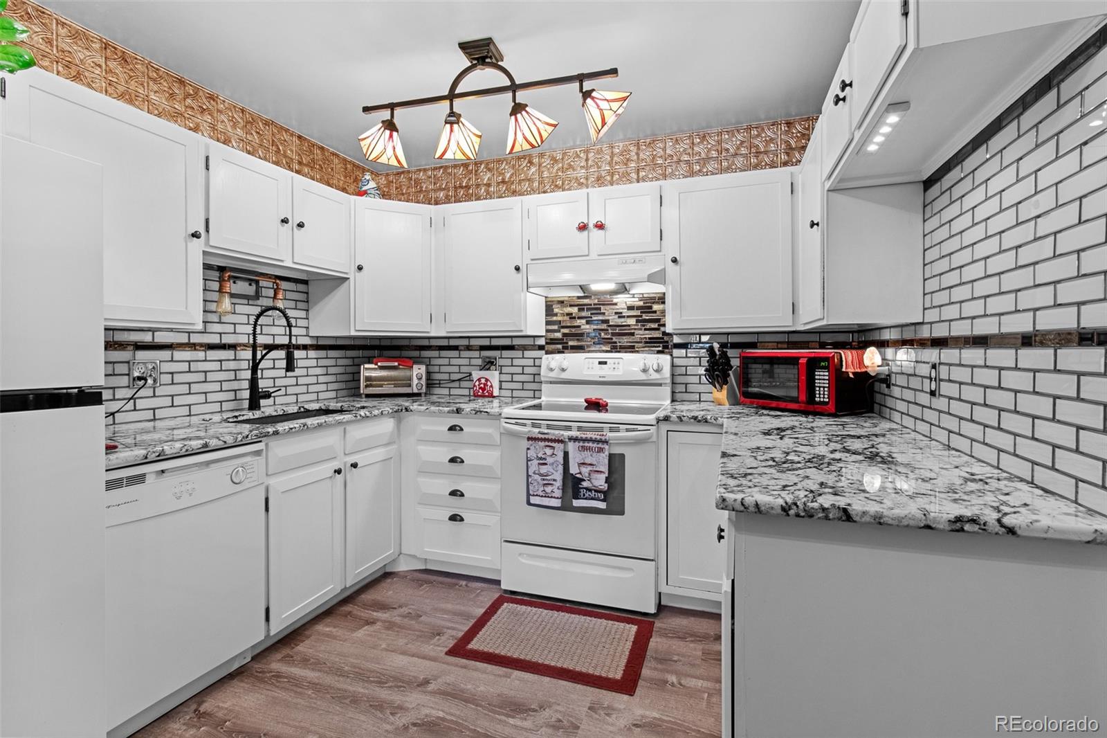 13635 E Bates Avenue Unit: 406