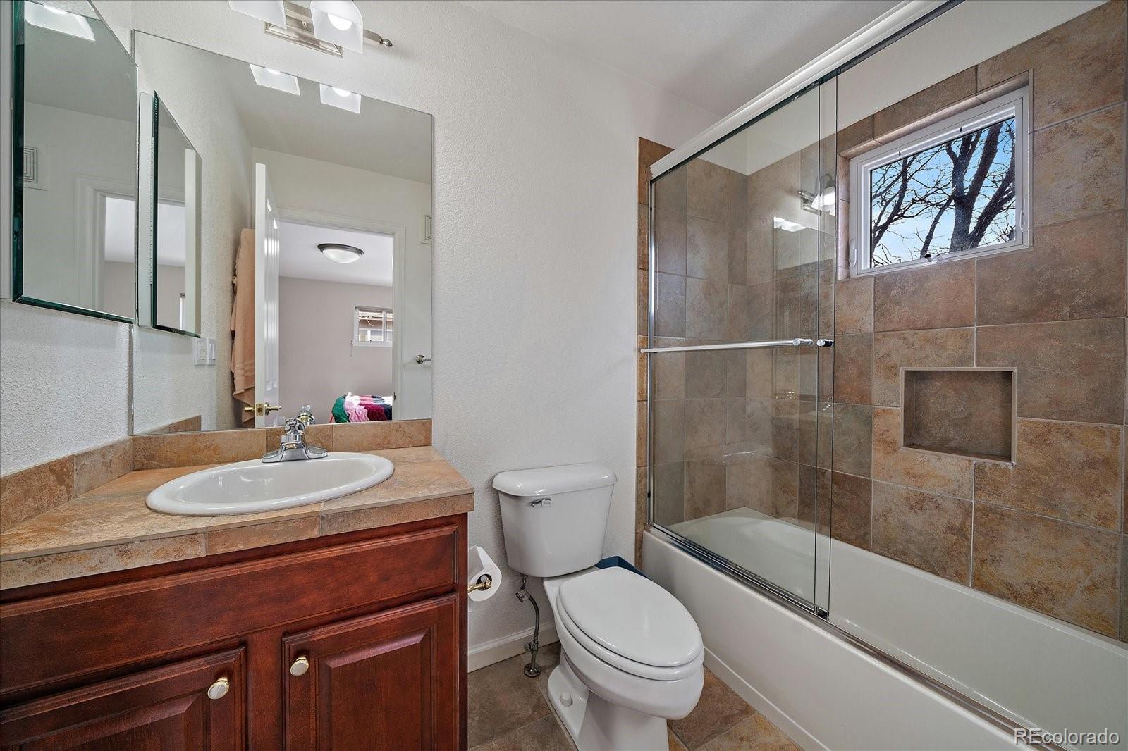 2302 S Holly Street Unit: A