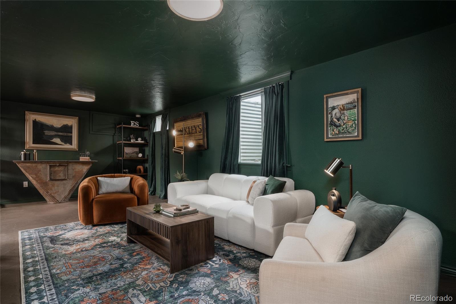 16 Lakewood Heights Drive