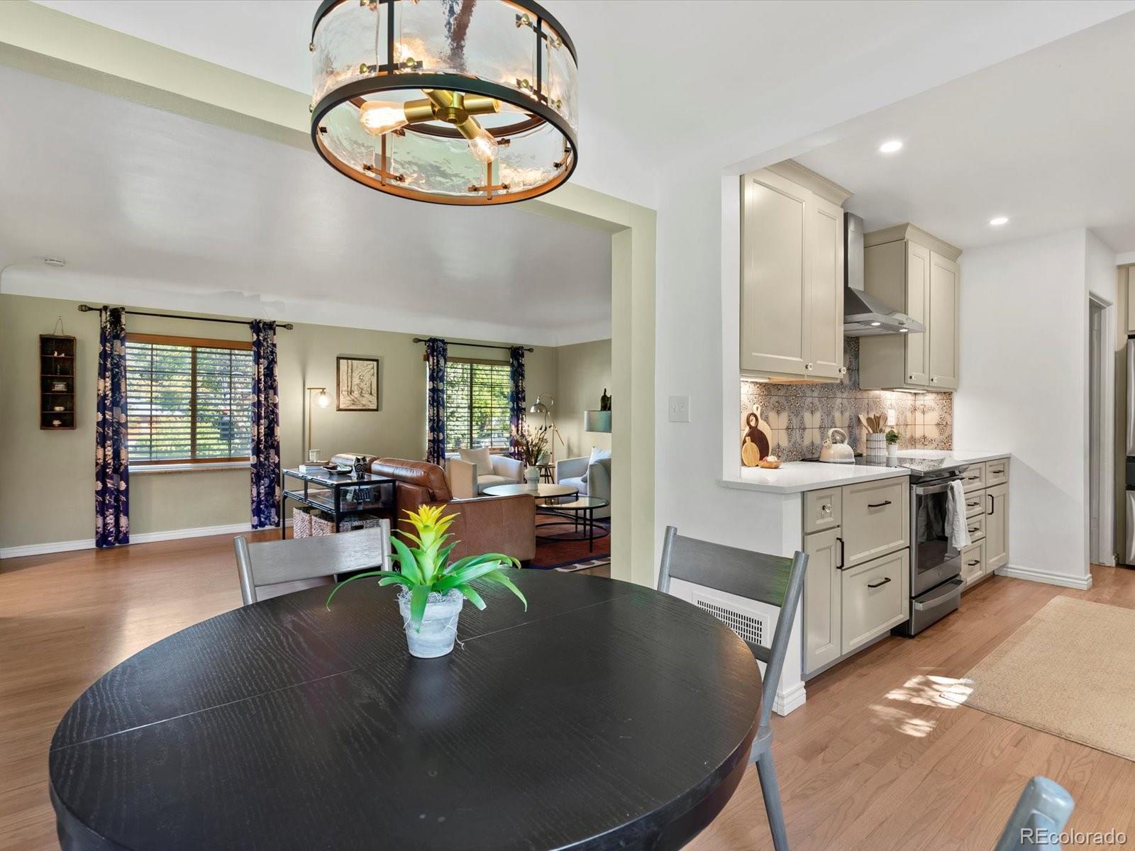 16 Lakewood Heights Drive