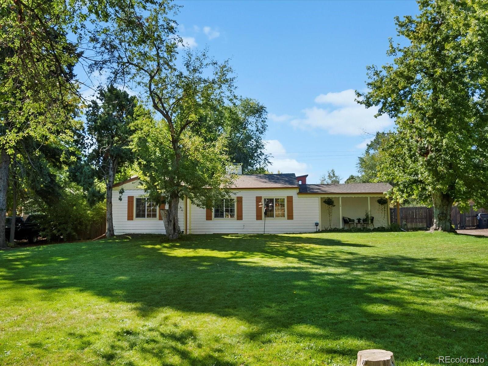 16 Lakewood Heights Drive