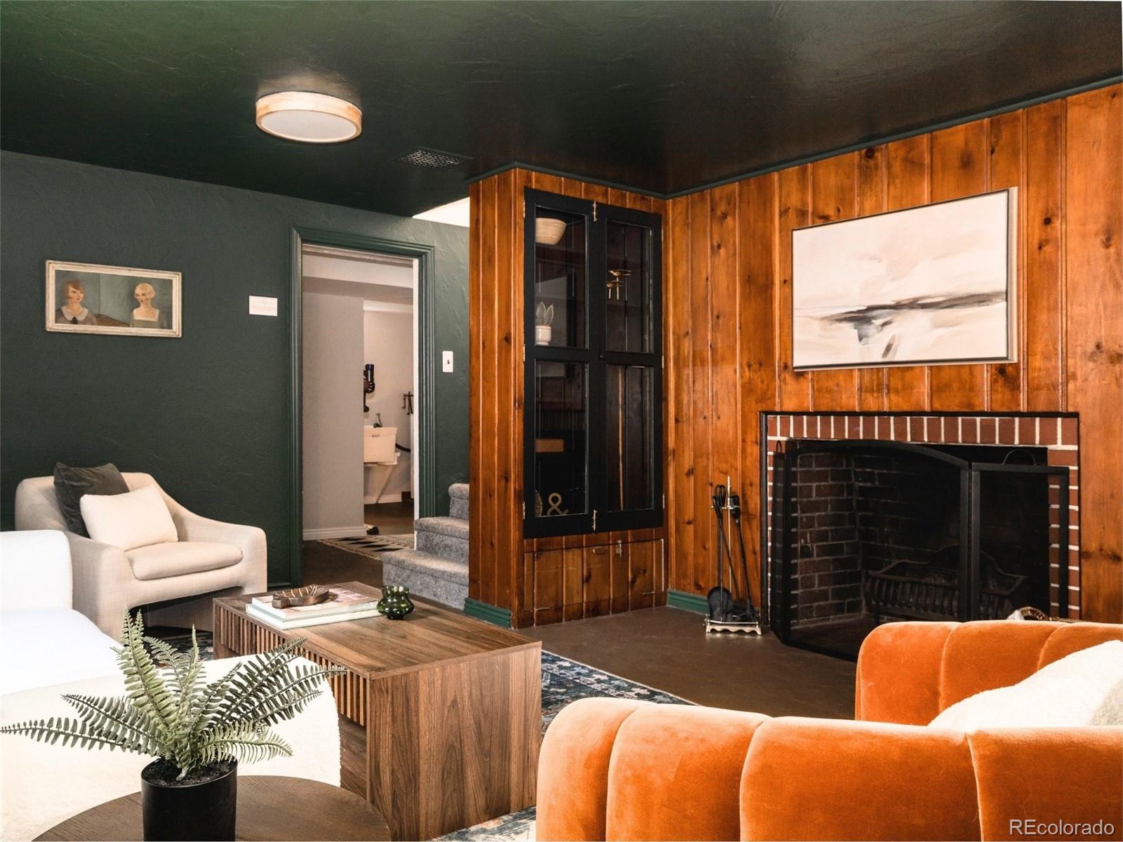 16 Lakewood Heights Drive