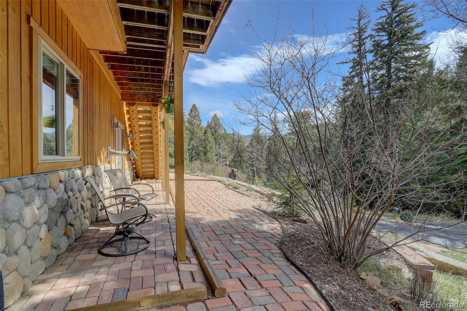 1353 Elk Valley Drive