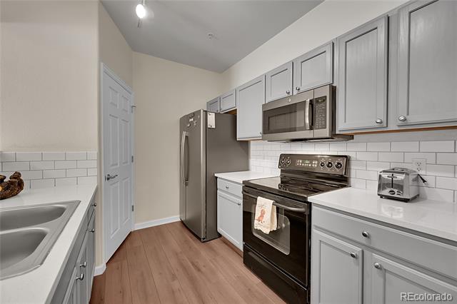 5255 Memphis Street Unit: 318