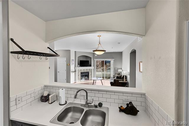 5255 Memphis Street Unit: 318