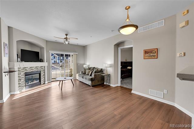 5255 Memphis Street Unit: 318