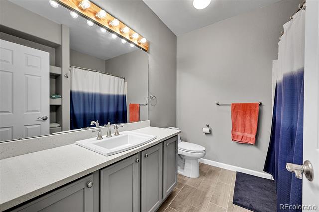 5255 Memphis Street Unit: 318