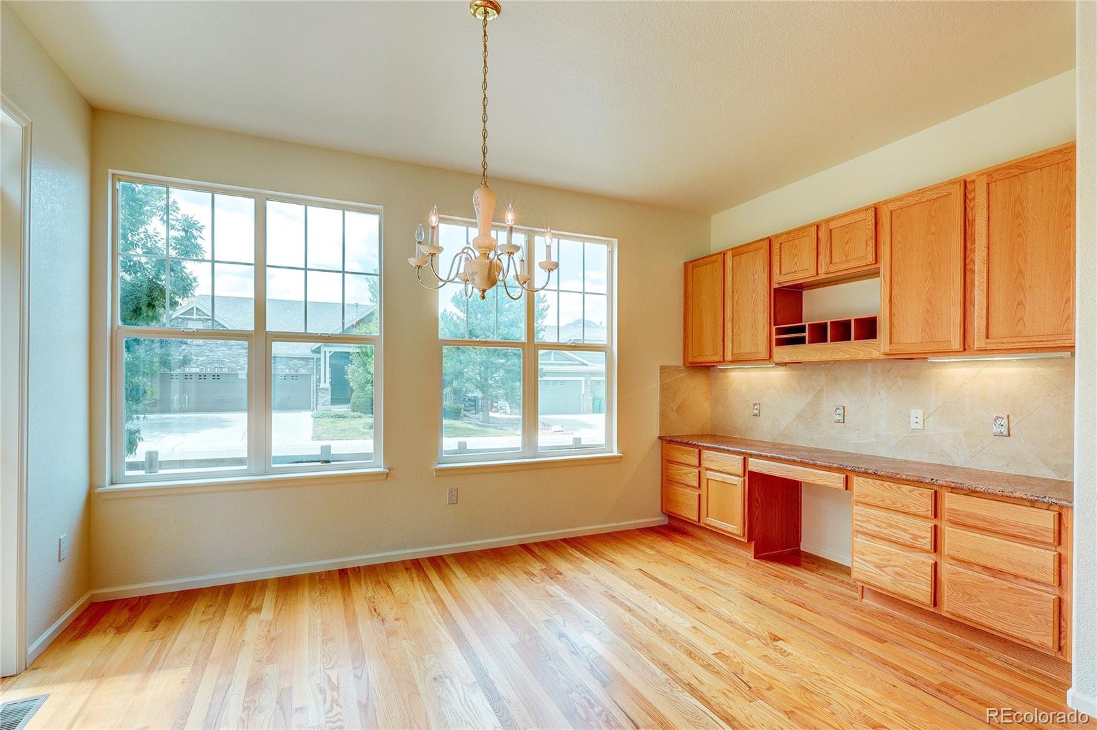 10594 Wildhorse Lane