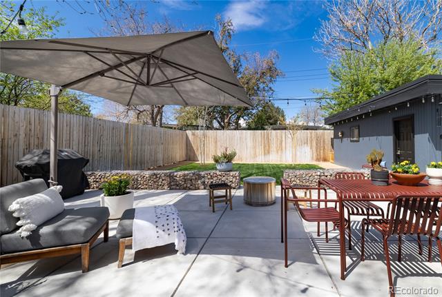 1321 S Edison Way