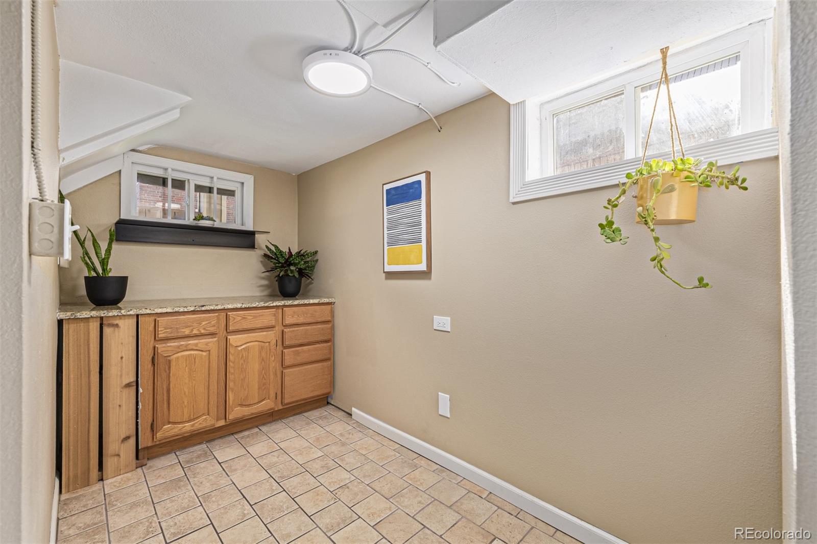 4350 Shoshone Street