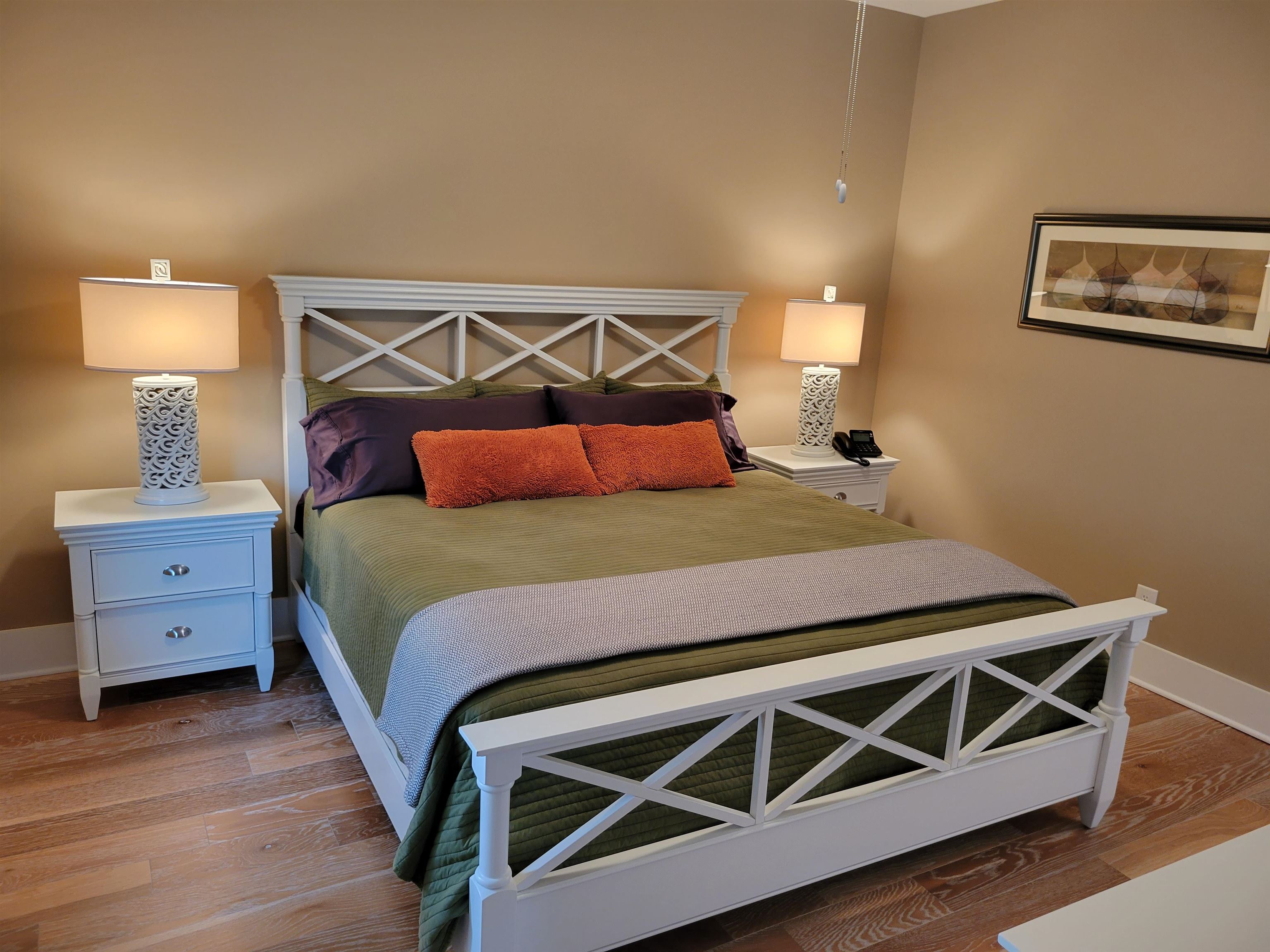 806 Madiera Dr. Unit: #20