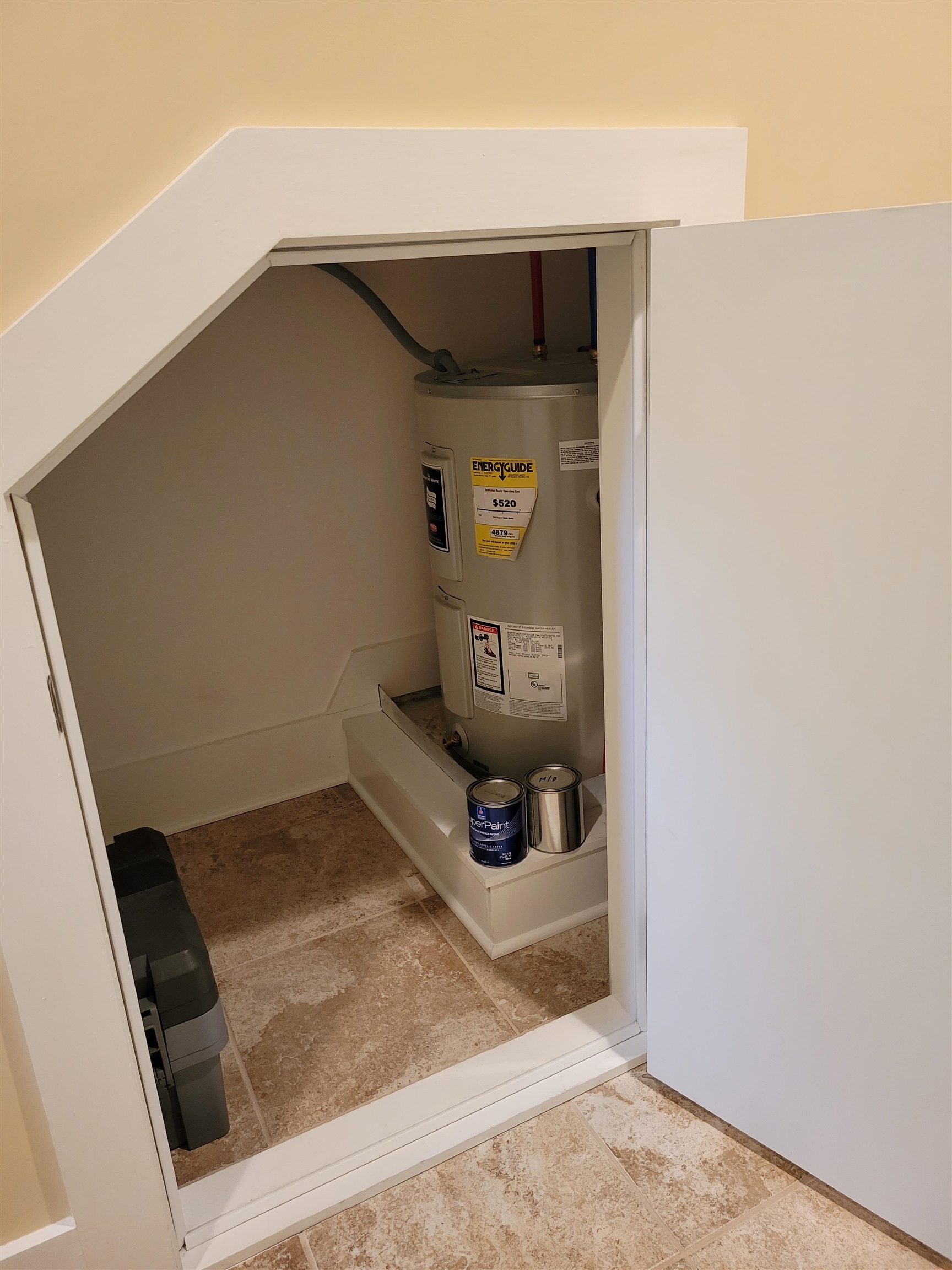 806 Madiera Dr. Unit: #20