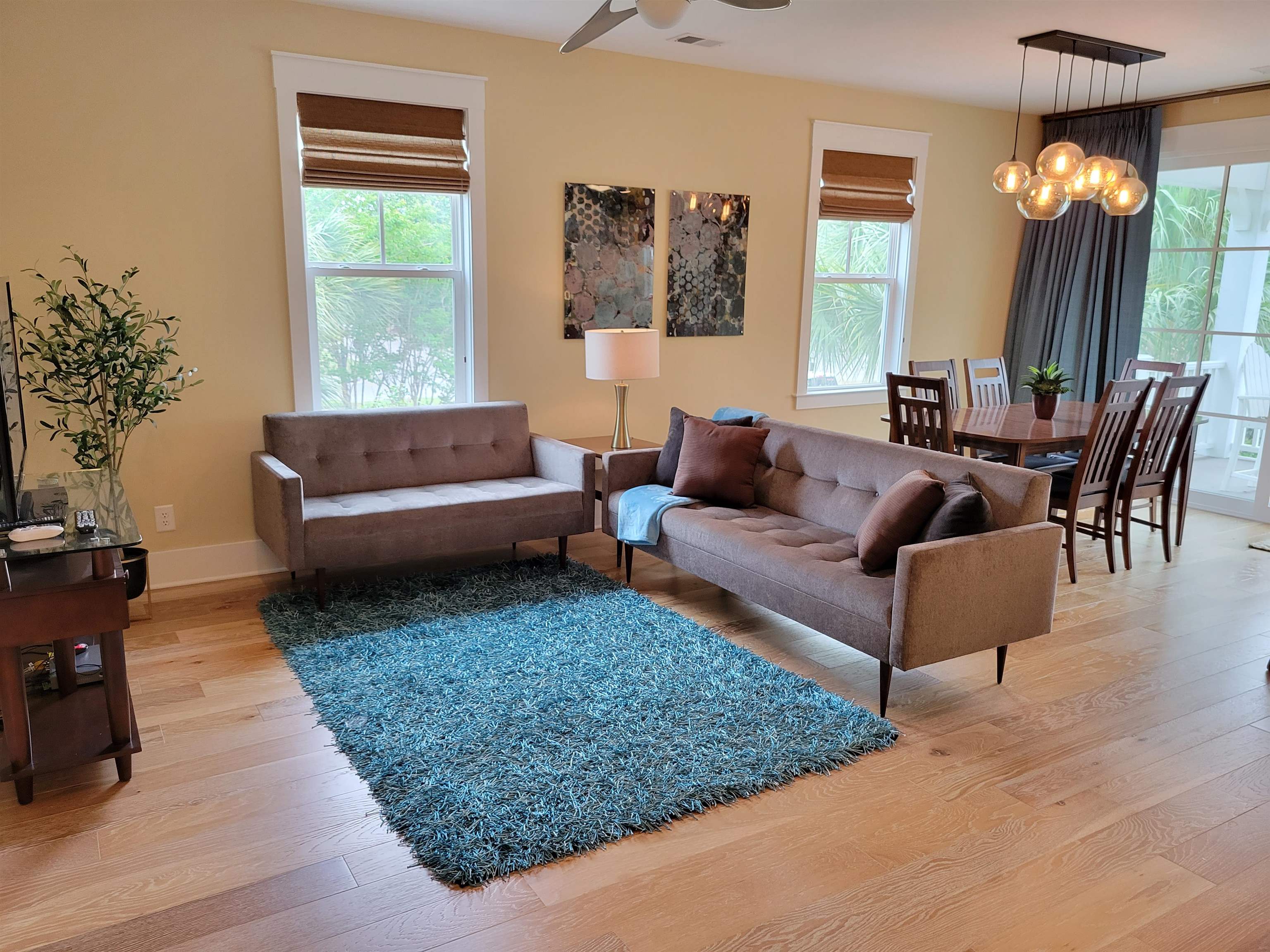 806 Madiera Dr. Unit: #20