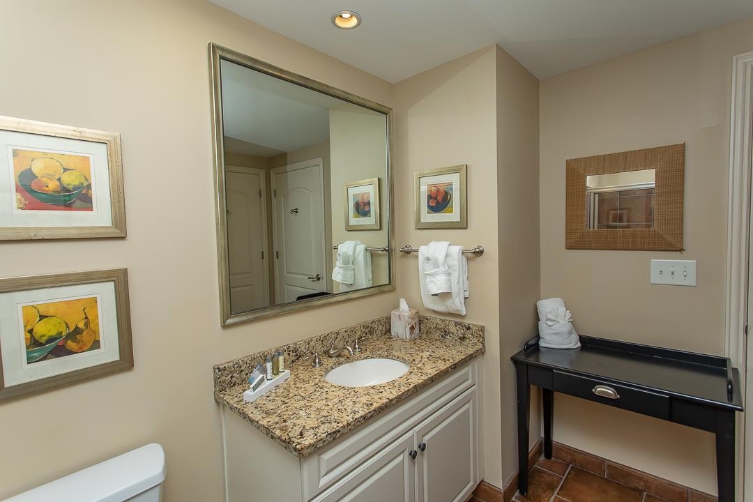 100 North Beach Blvd. Unit: 1814