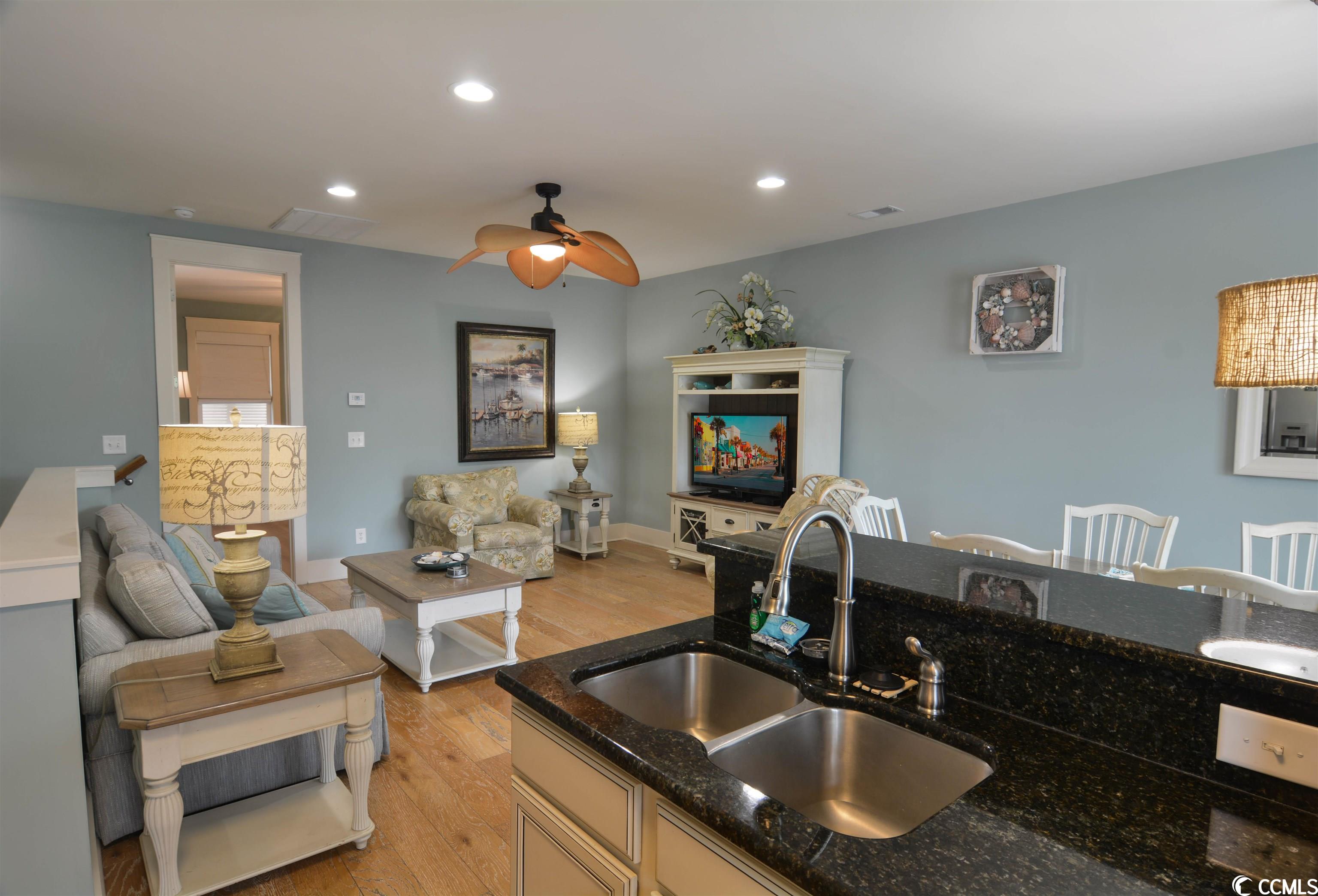 707 Madiera Dr. Unit: TH5-R1