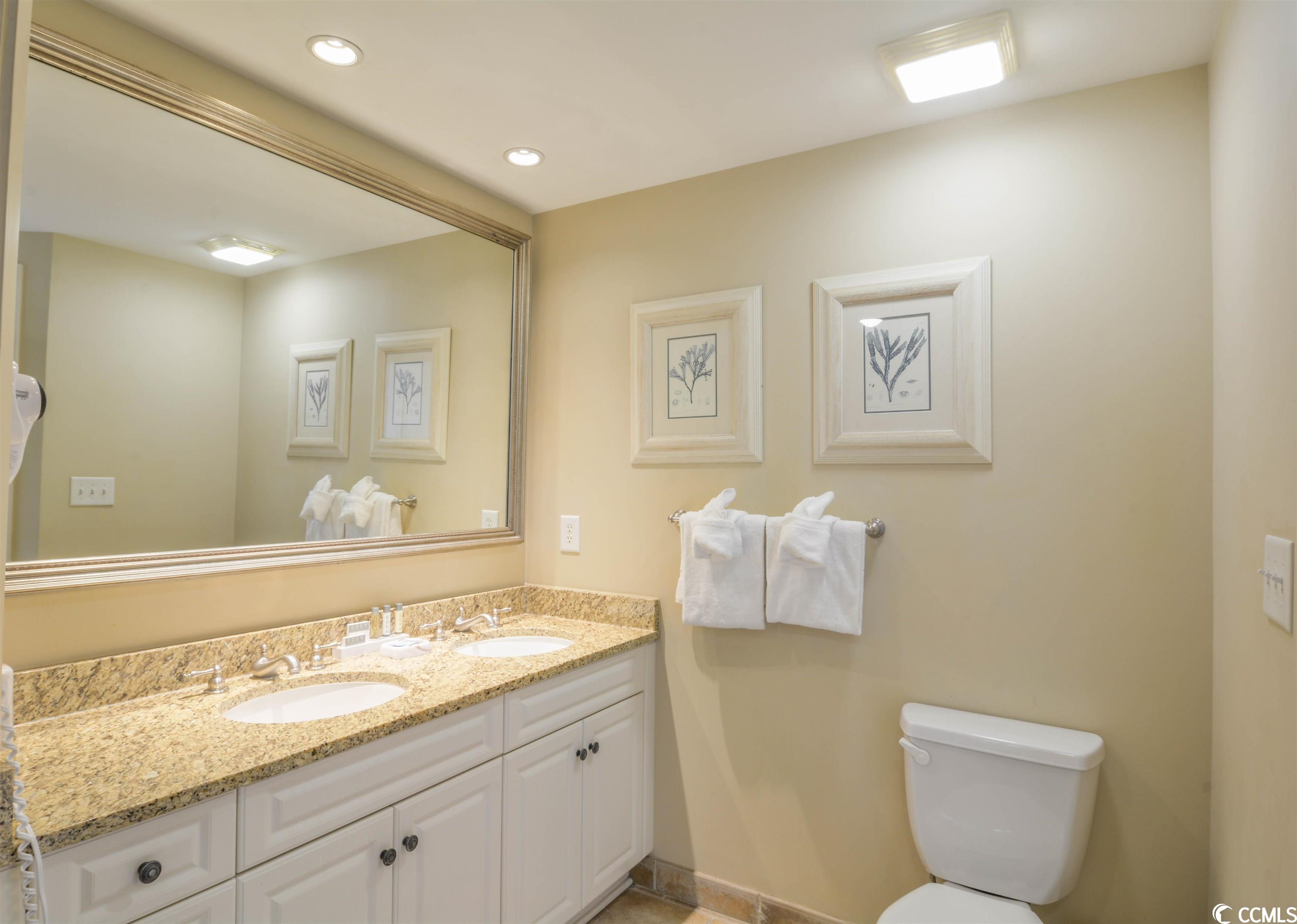 100 North Beach Blvd. Unit: 204