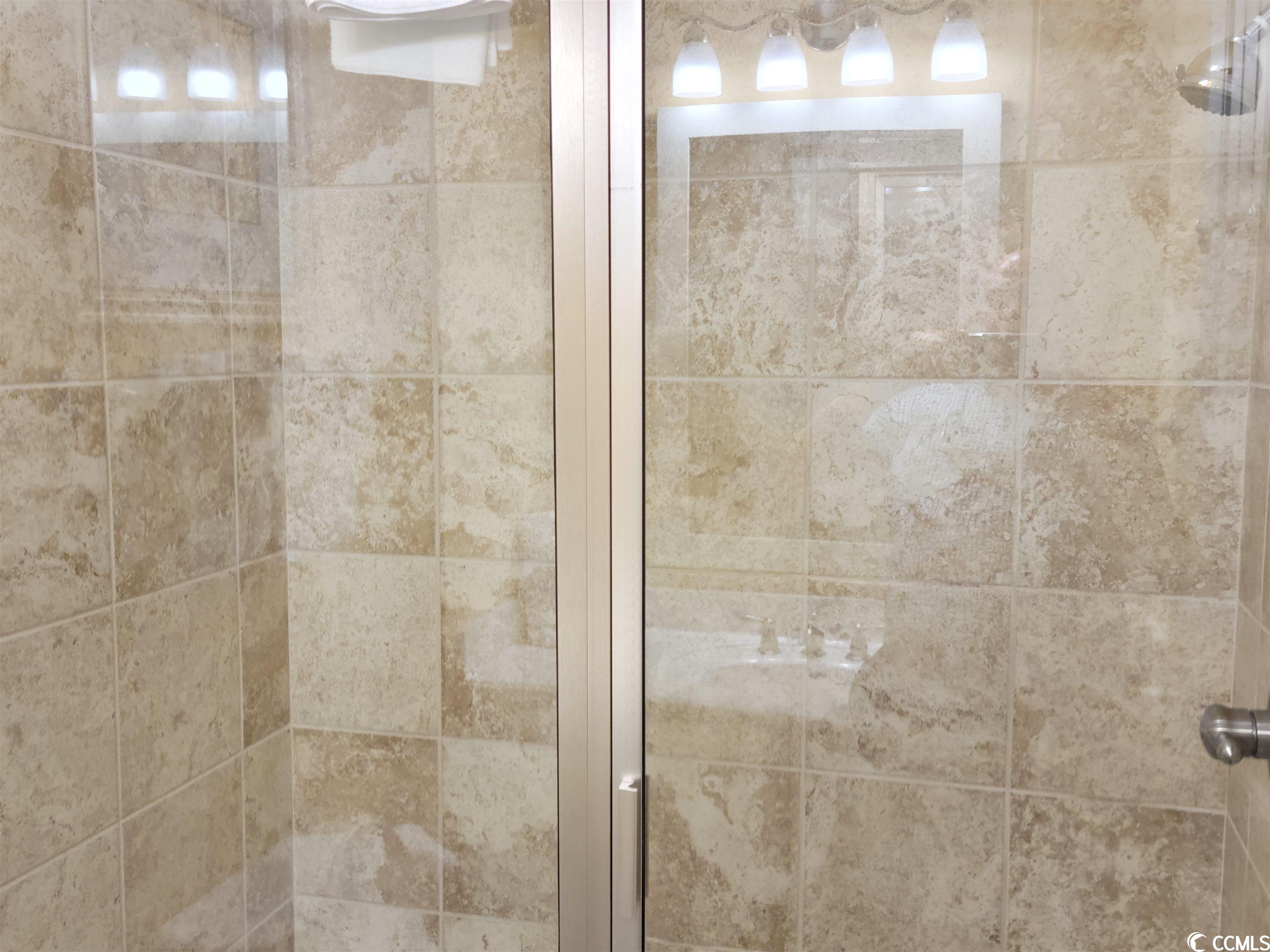 4933 Cinzia Ln. Unit: 7B