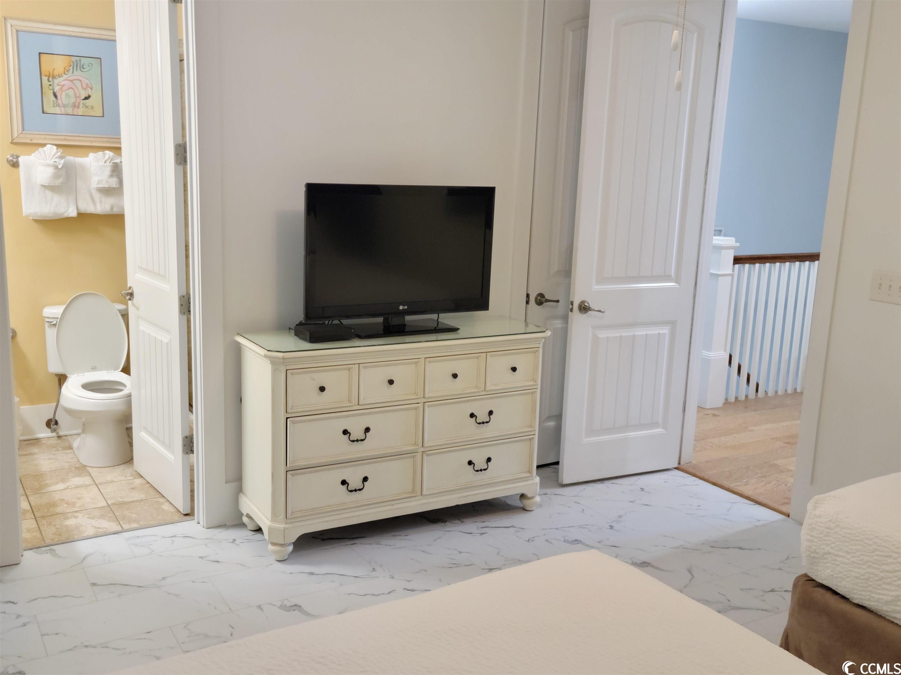 4933 Cinzia Ln. Unit: 7B