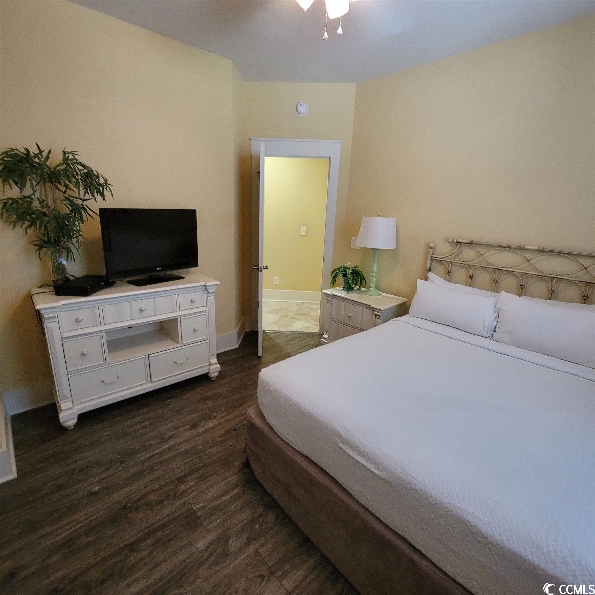 5027 Old Appleton Way