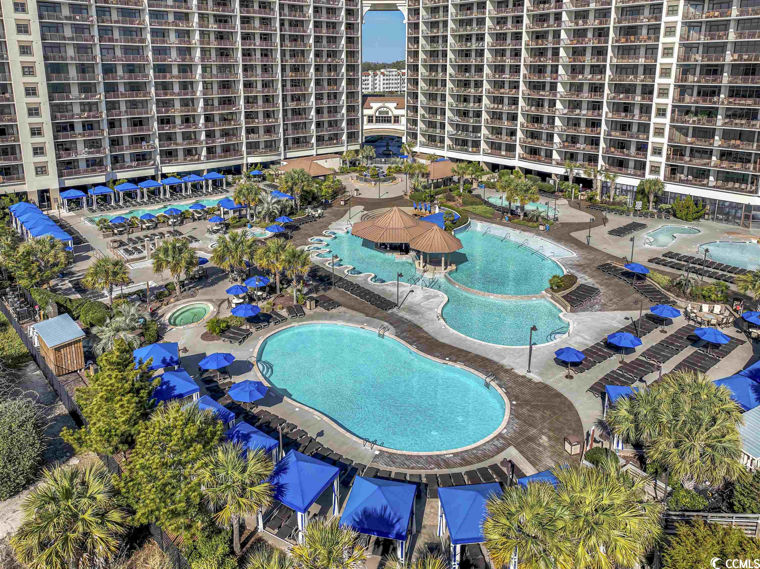 820 Madiera Dr. Unit: 14