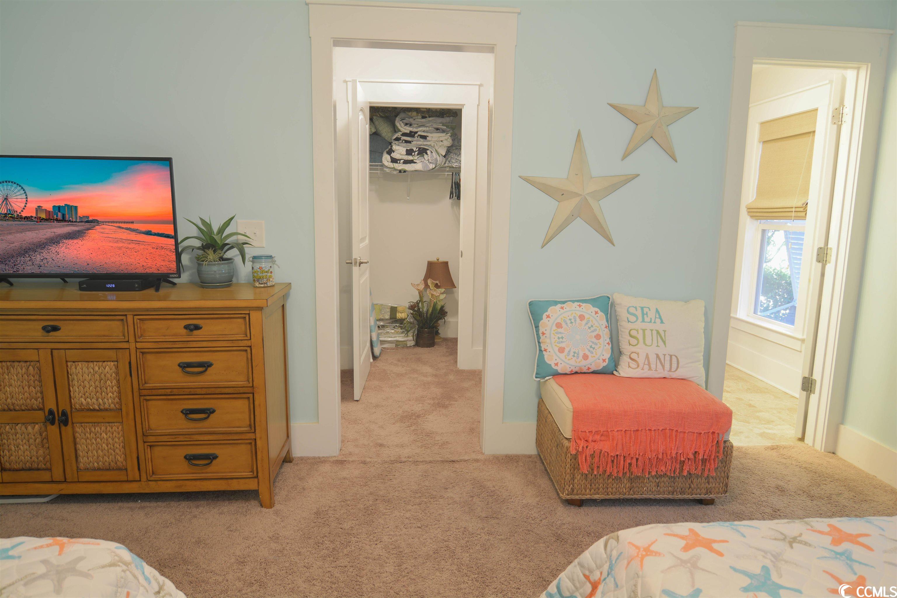 820 Madiera Dr. Unit: 14