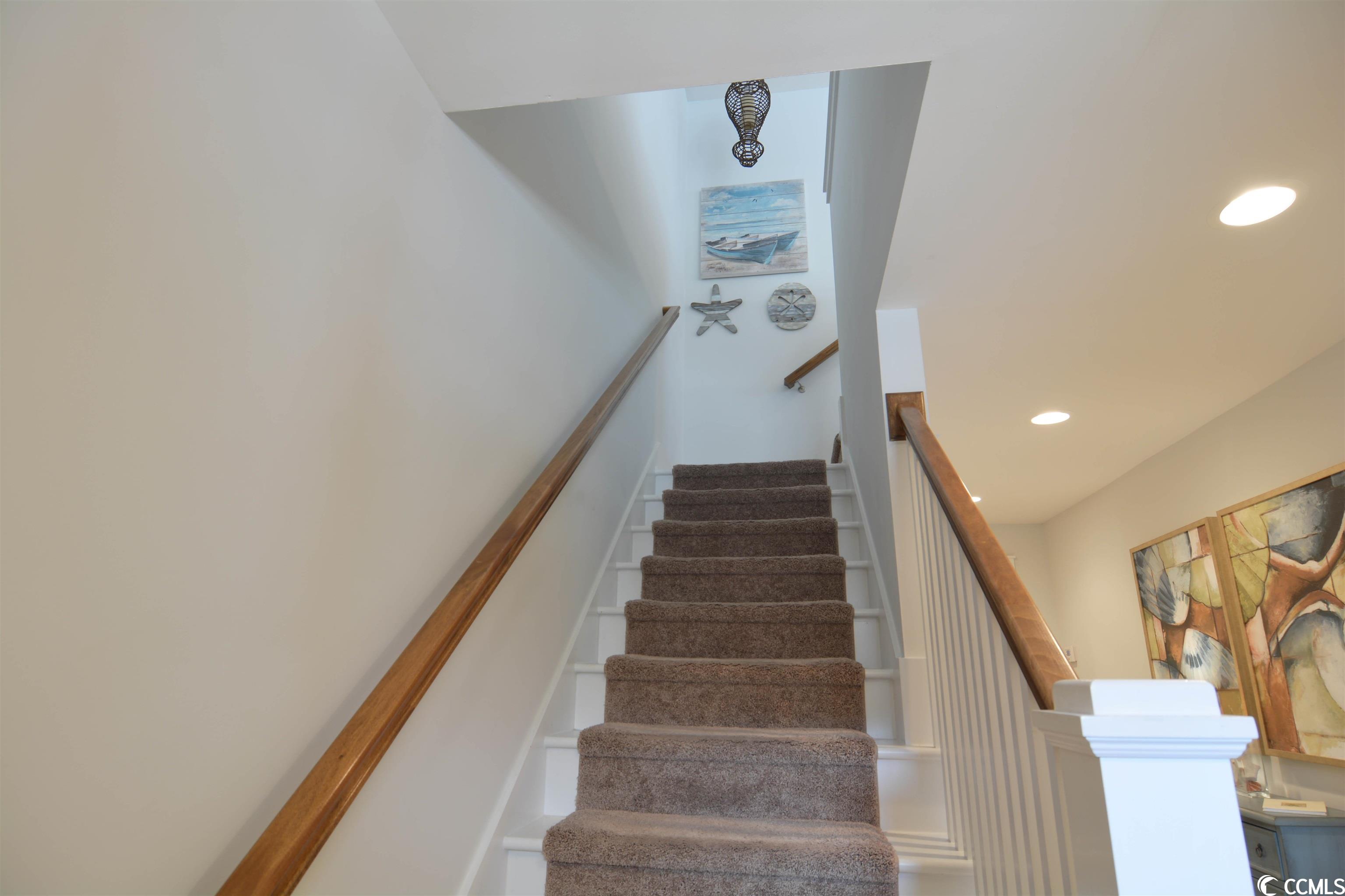 820 Madiera Dr. Unit: 14