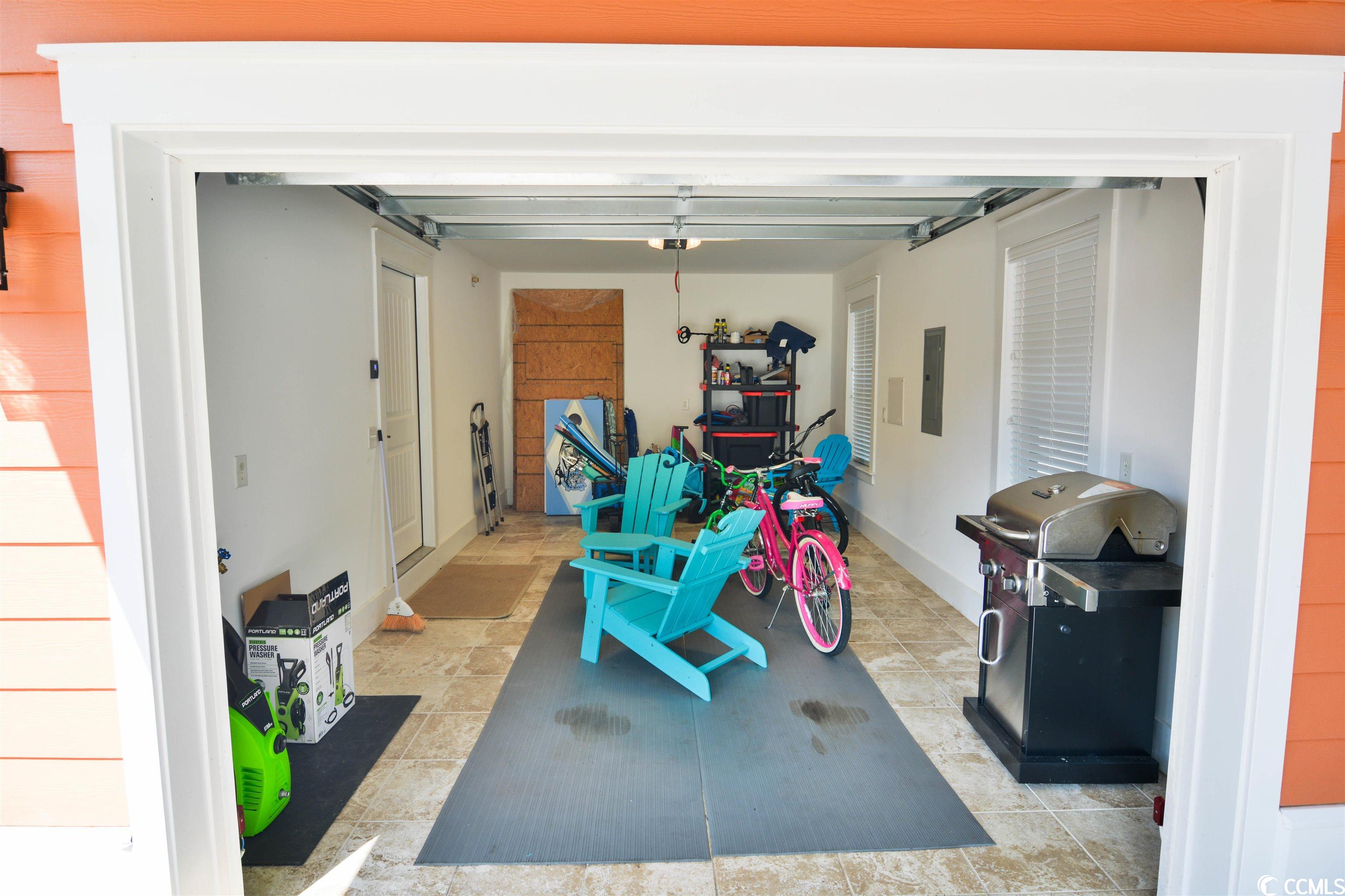 820 Madiera Dr. Unit: 14