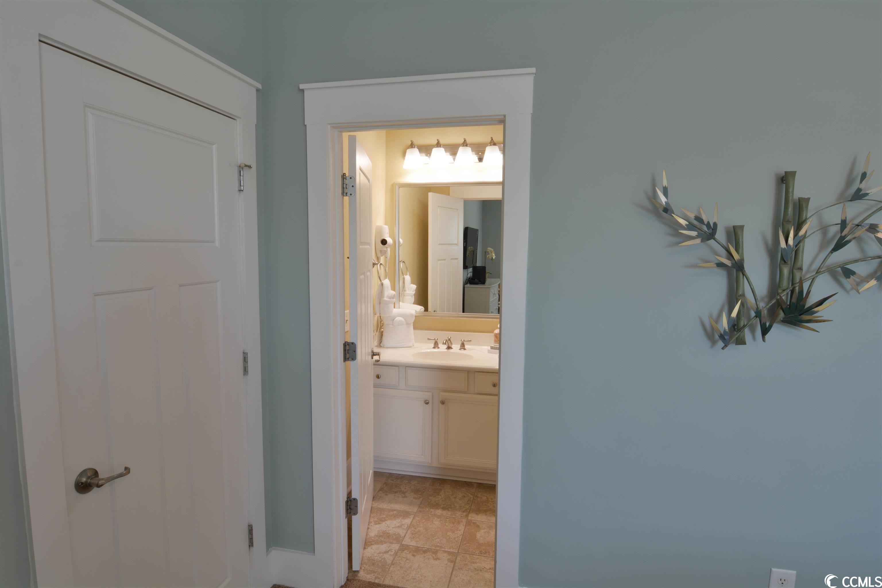 709 Madiera Dr. Unit: CH4-R1