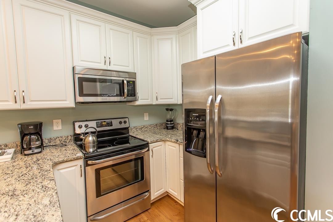 730 Madiera Dr. Unit: 7-201