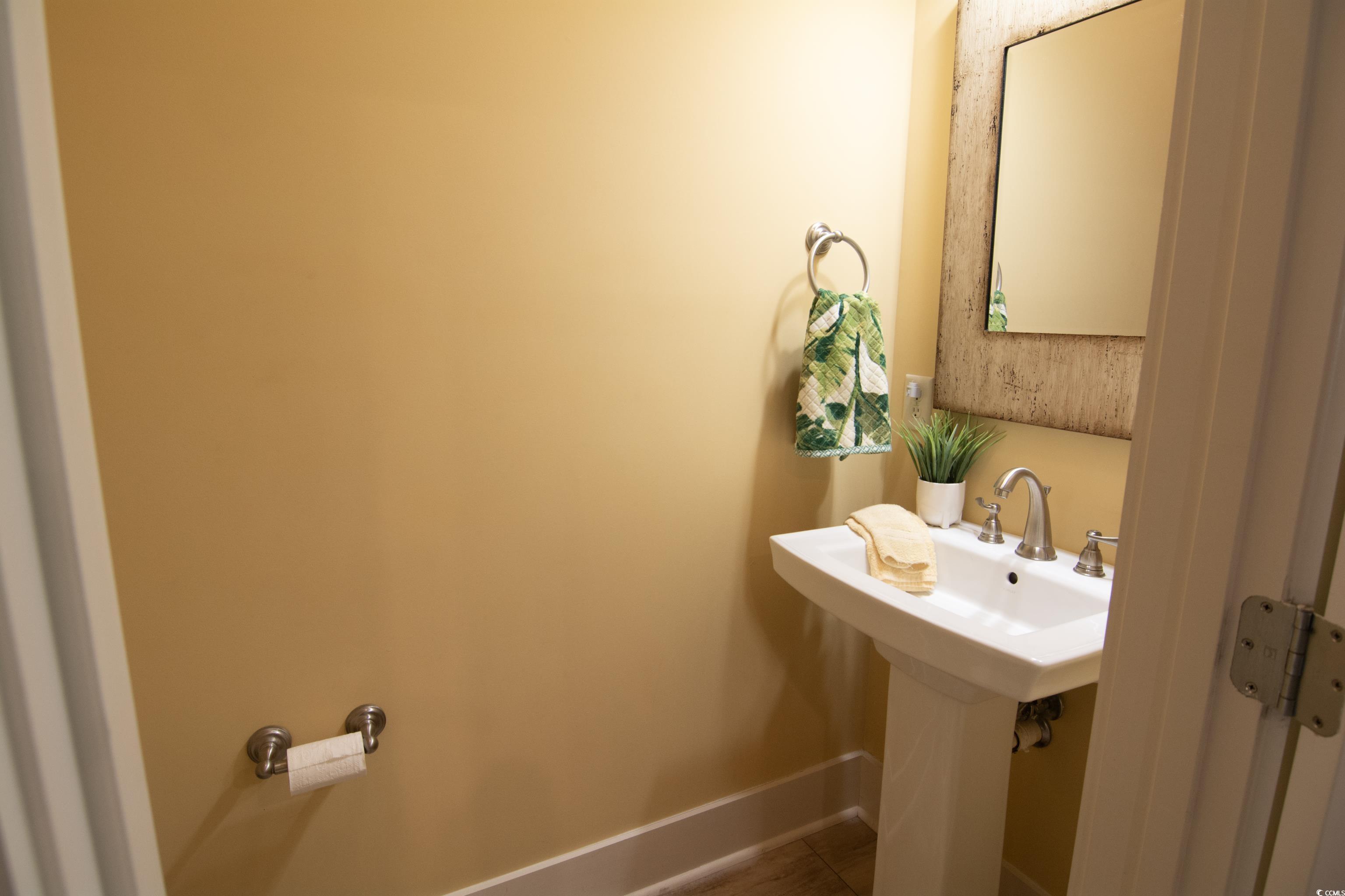 4912 N N Market St. Unit: M9-R1