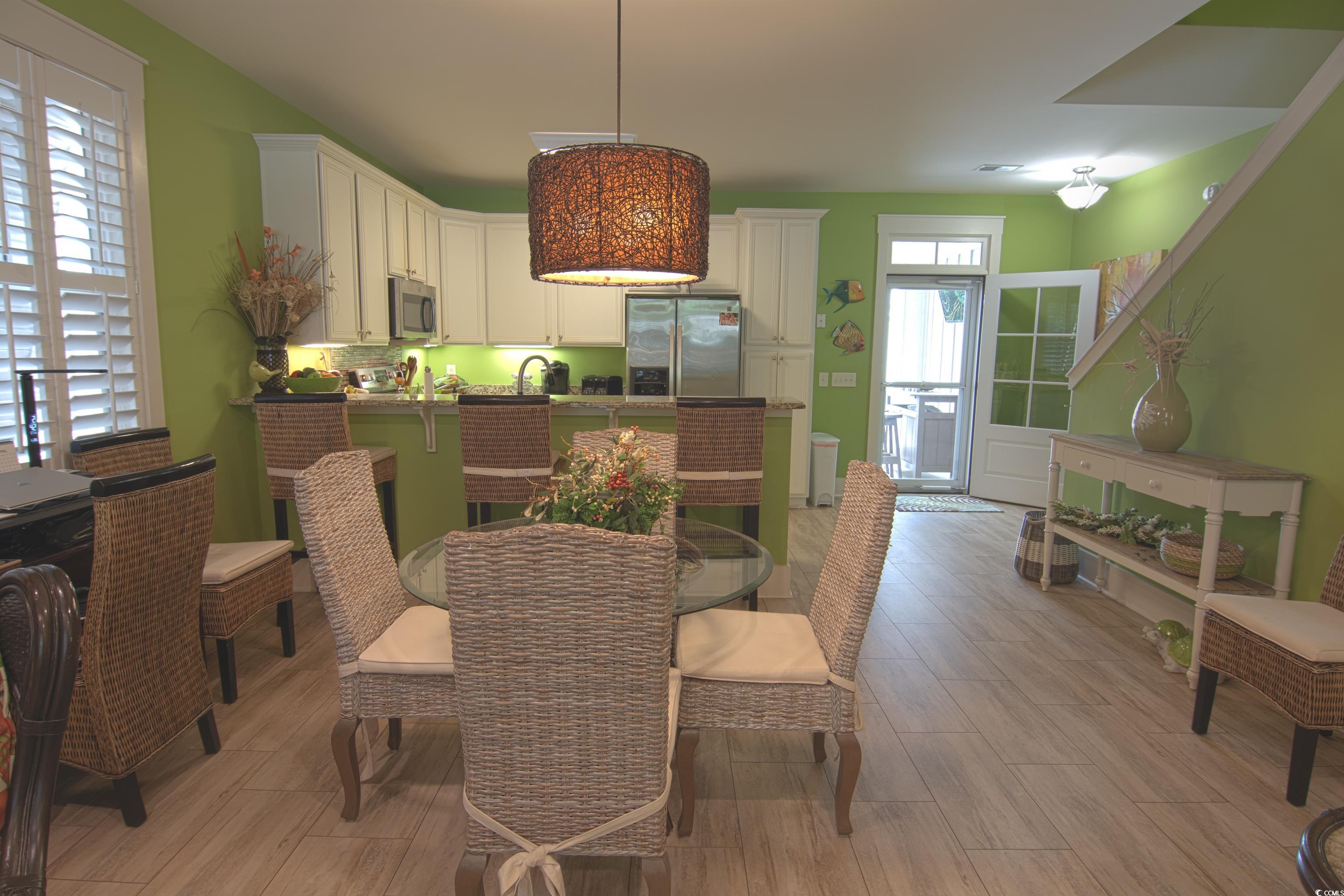 4912 N N Market St. Unit: M9-R1