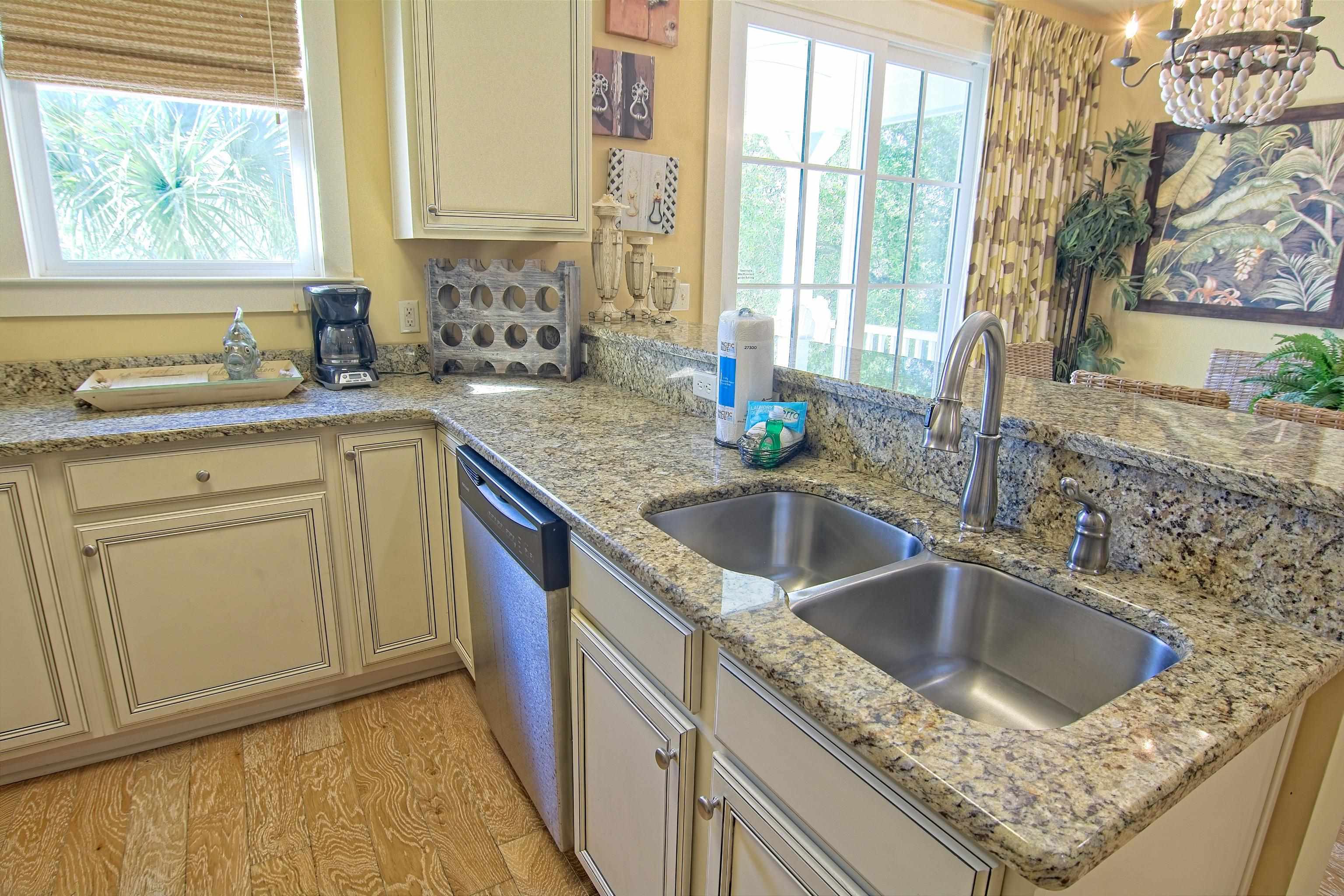 833 Madiera Dr. Unit: TH10-R1