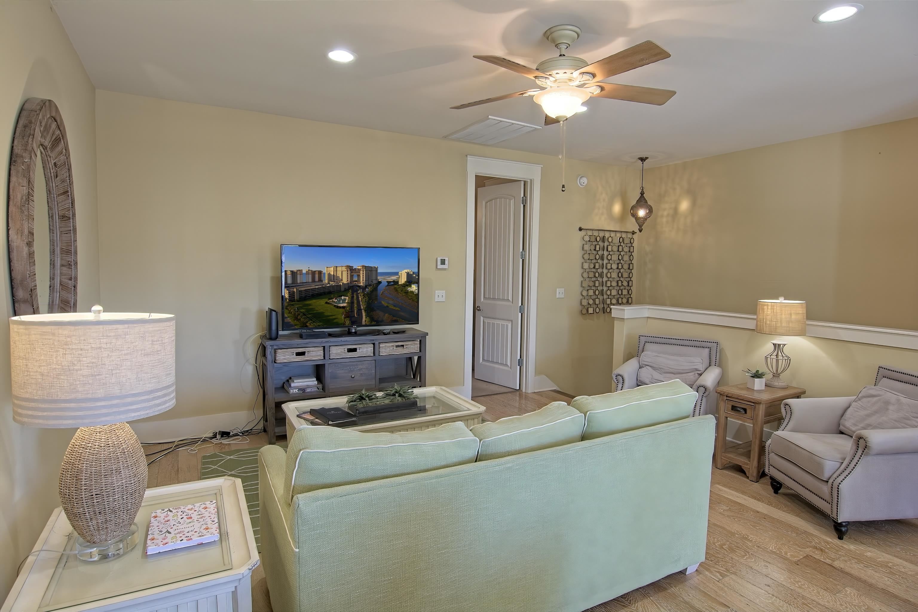 833 Madiera Dr. Unit: TH10-R1