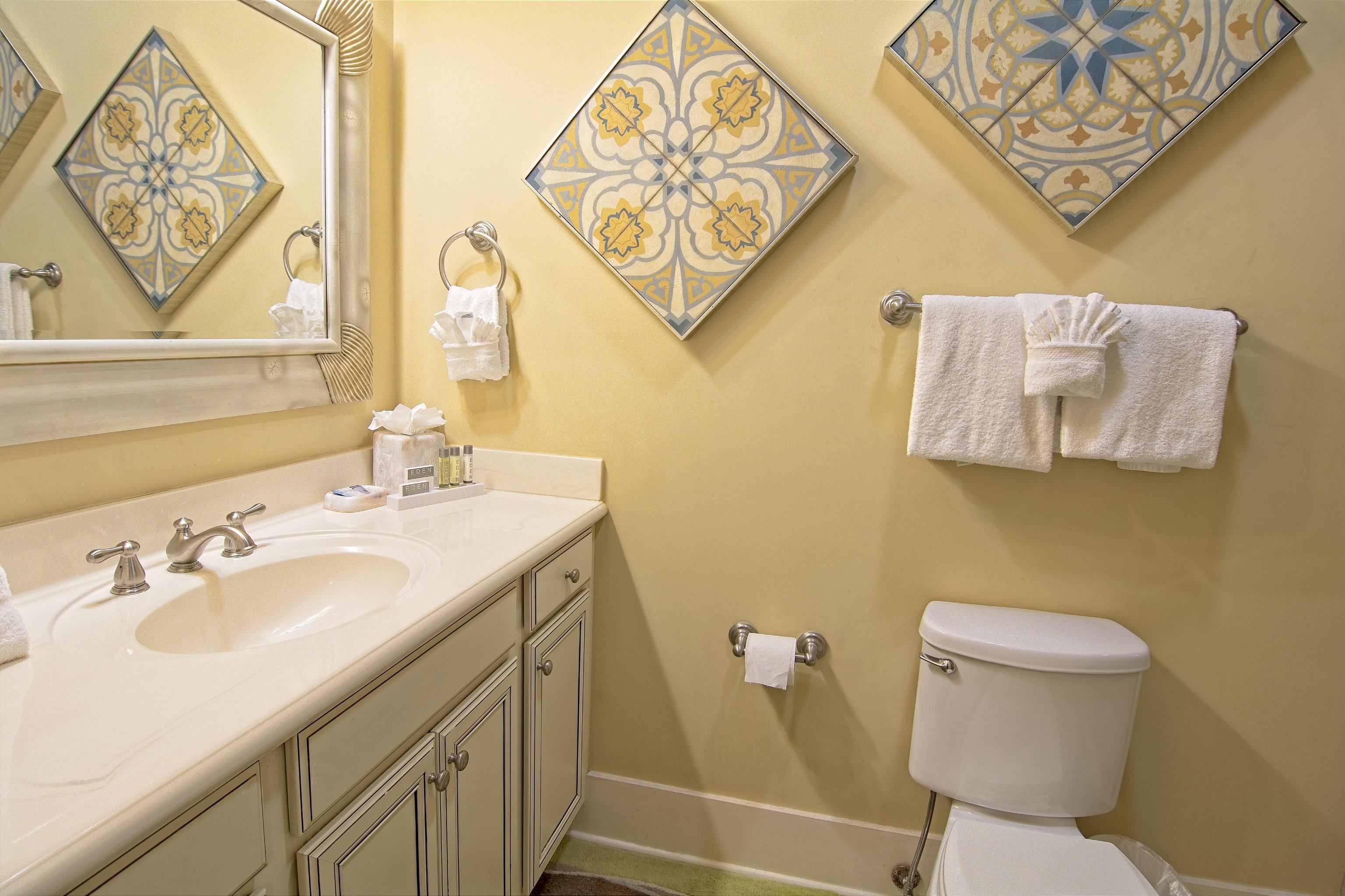 833 Madiera Dr. Unit: TH10-R1