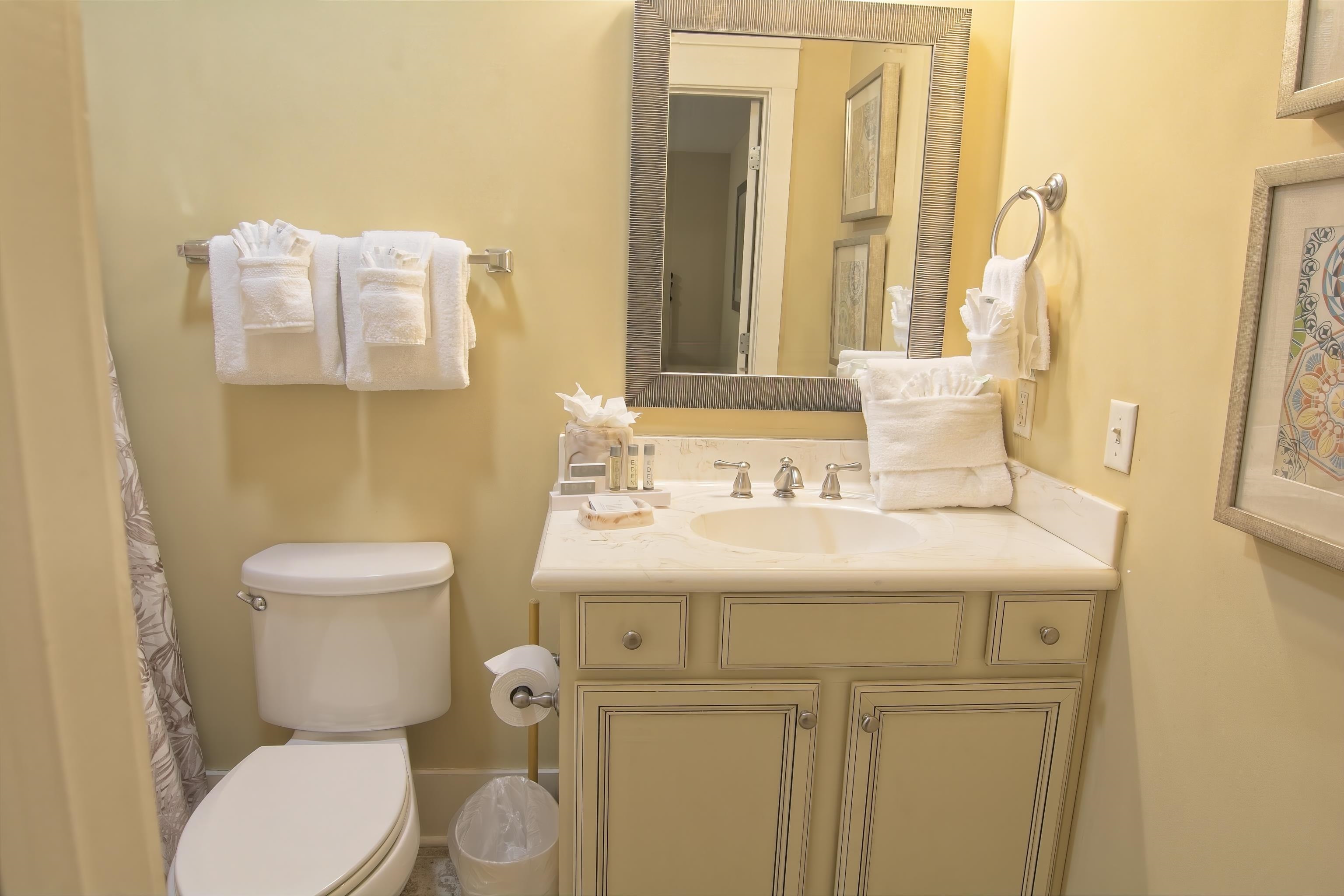 833 Madiera Dr. Unit: TH10-R1