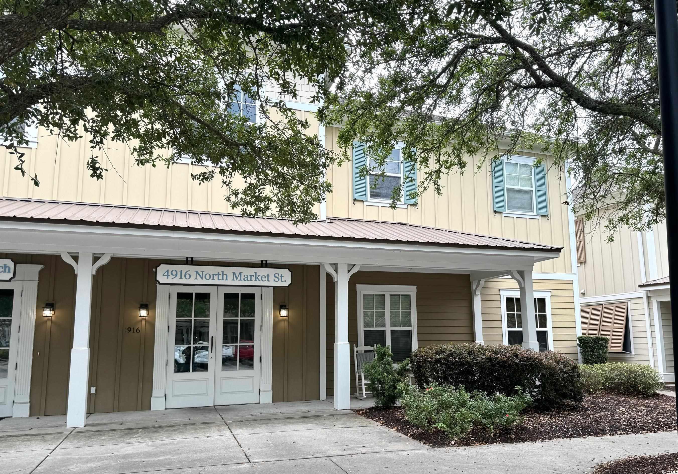 4916 N N Market St. Unit: 202