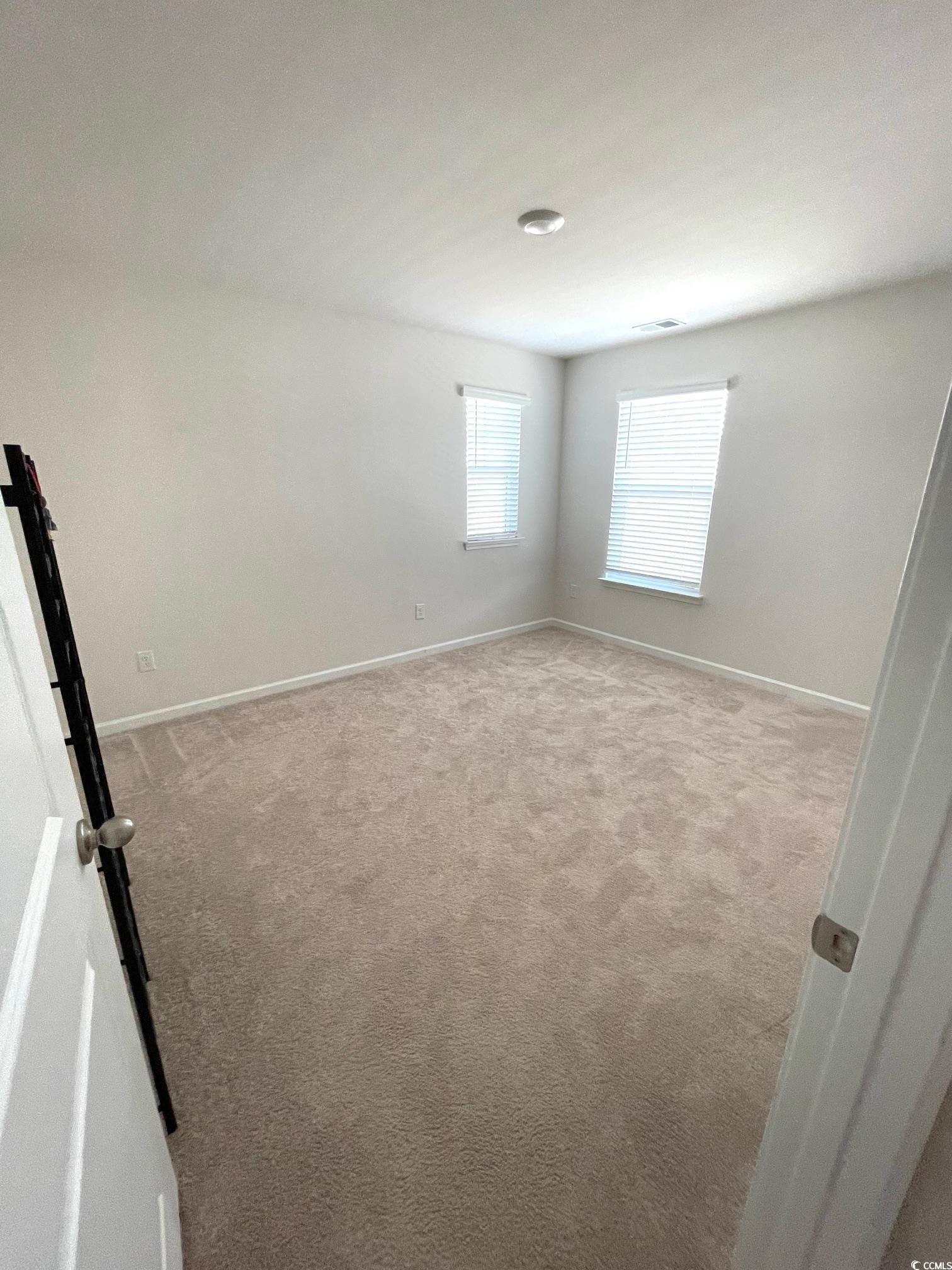 3425 Bell's Lake Circle