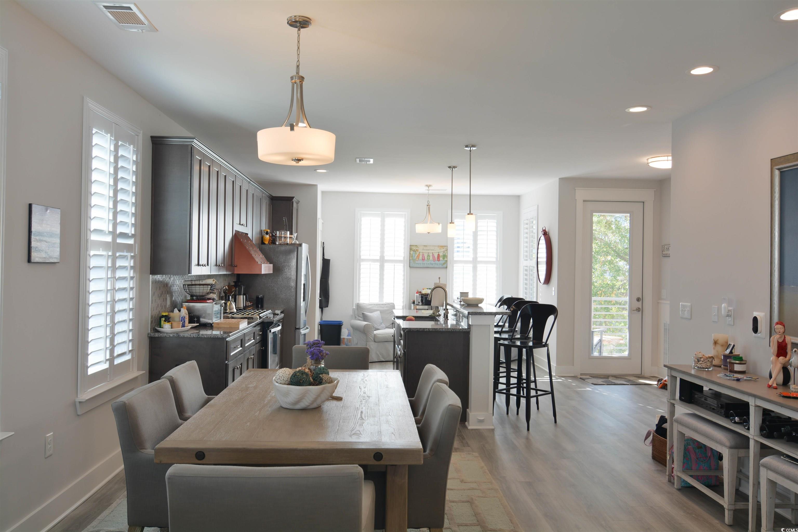 600 48th Ave. S Unit: 403