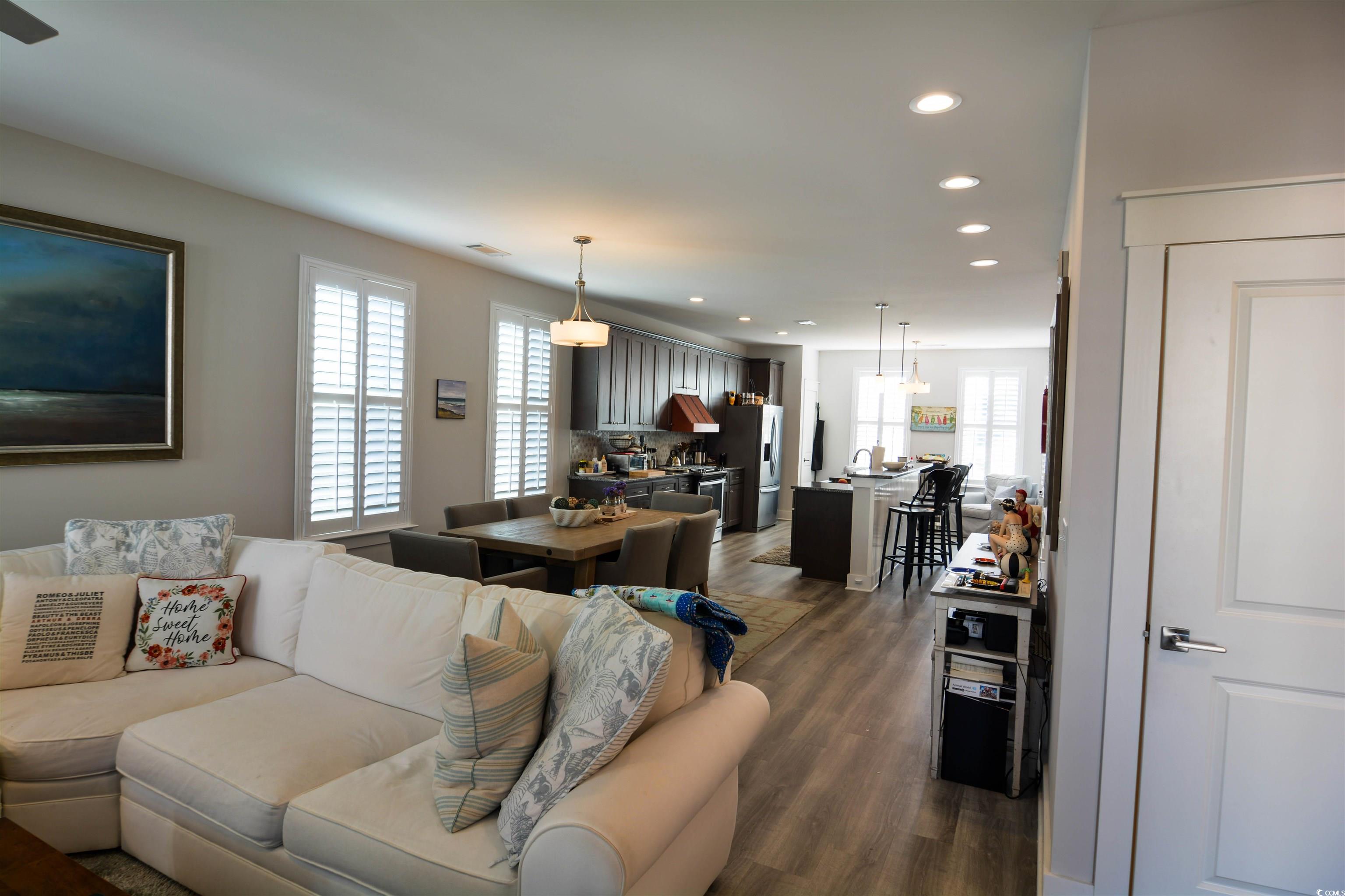 600 48th Ave. S Unit: 403