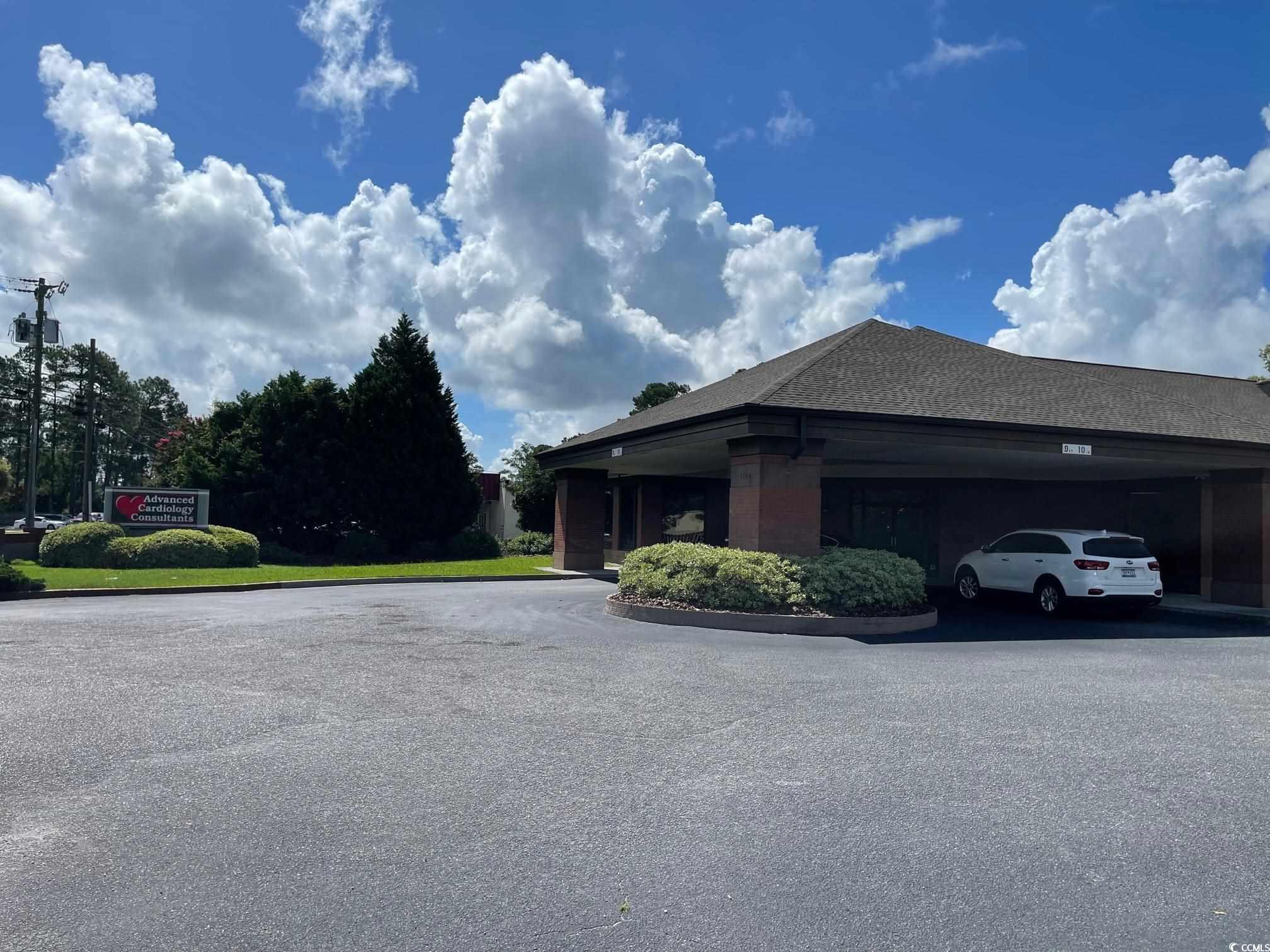 1714 Second Loop Rd.