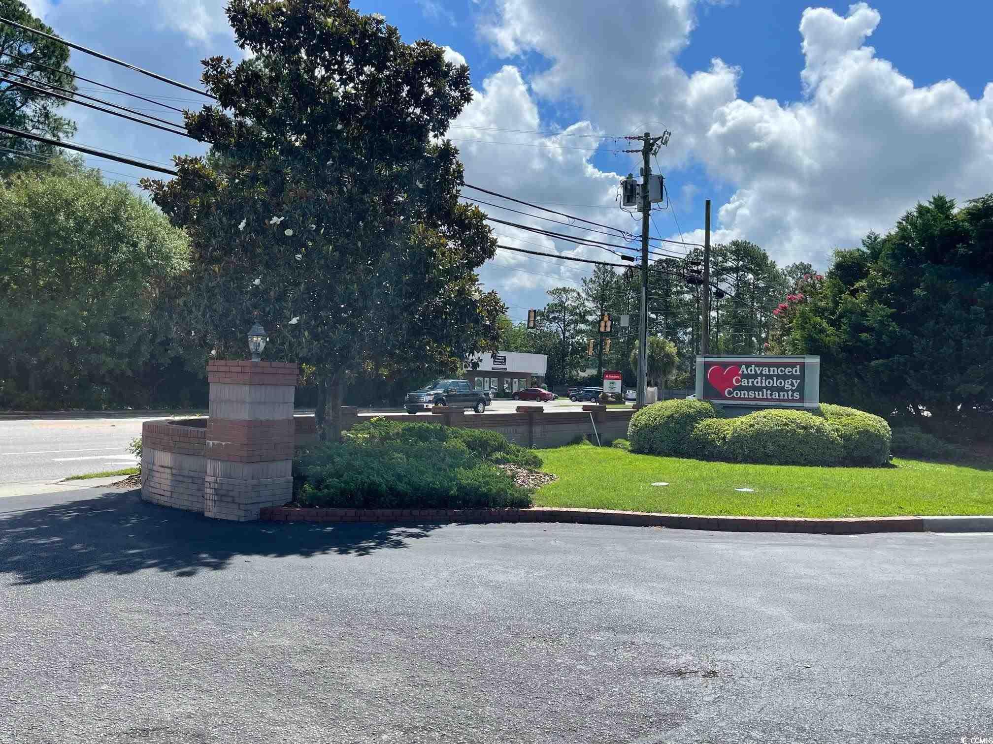 1714 Second Loop Rd.